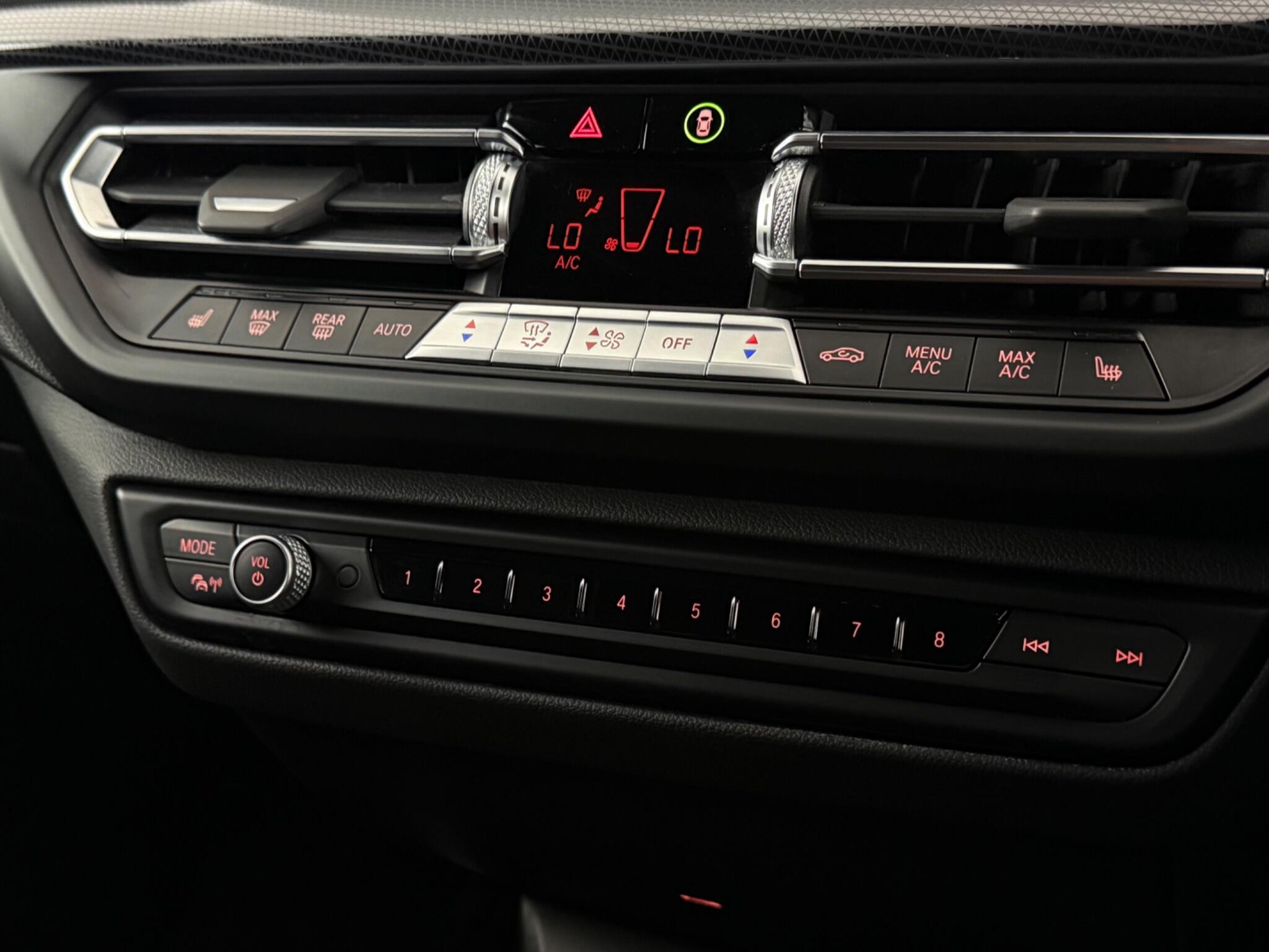 BMW 2 Series view 21