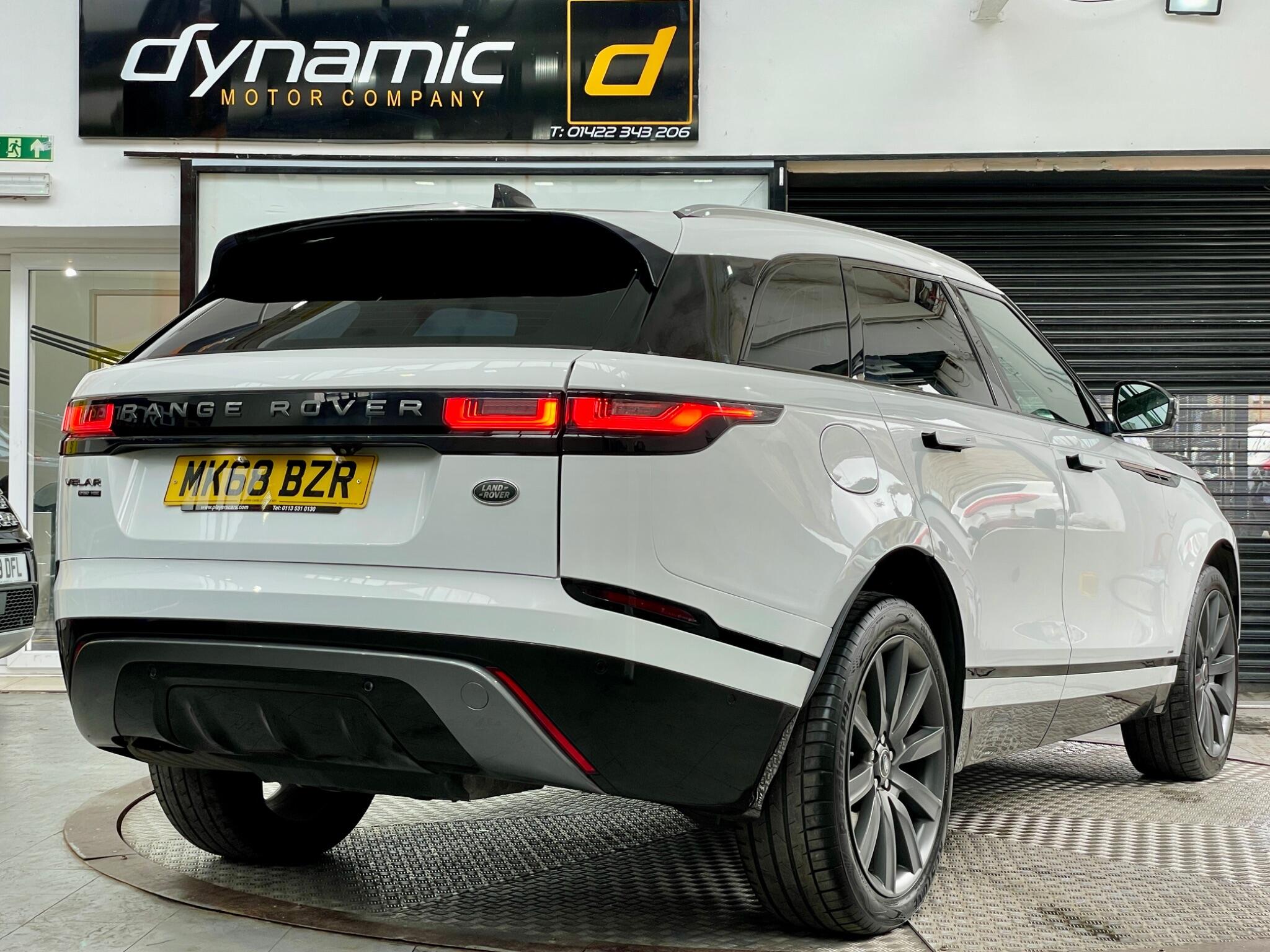 Land Rover Range Rover Velar view 5