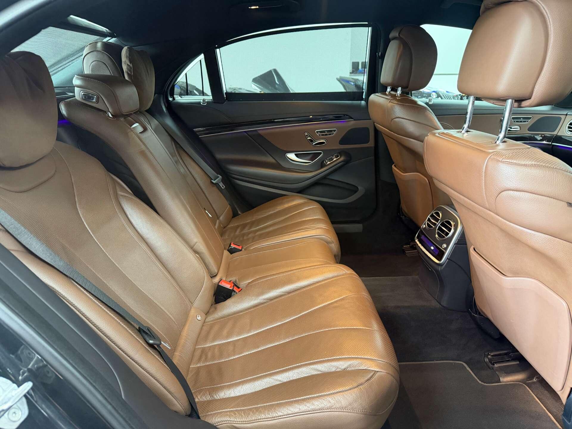Mercedes-Benz S-Class view 38