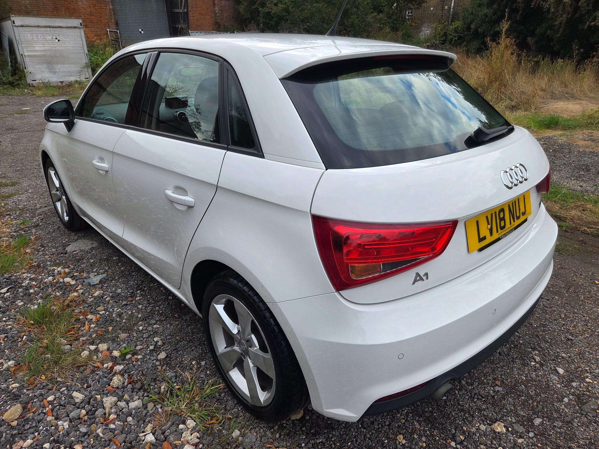Audi A1 view 4