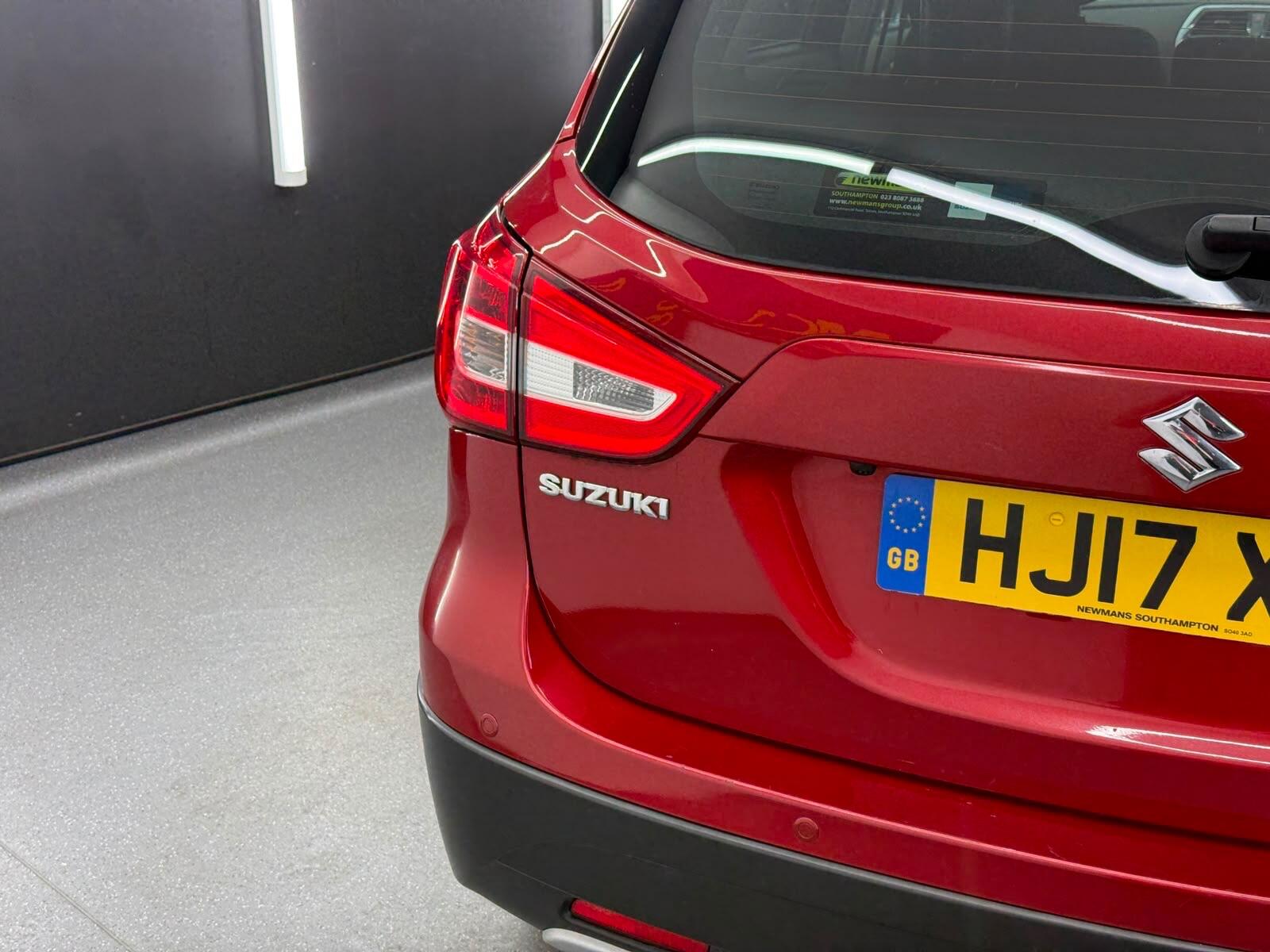 Suzuki SX4 S-Cross view 11