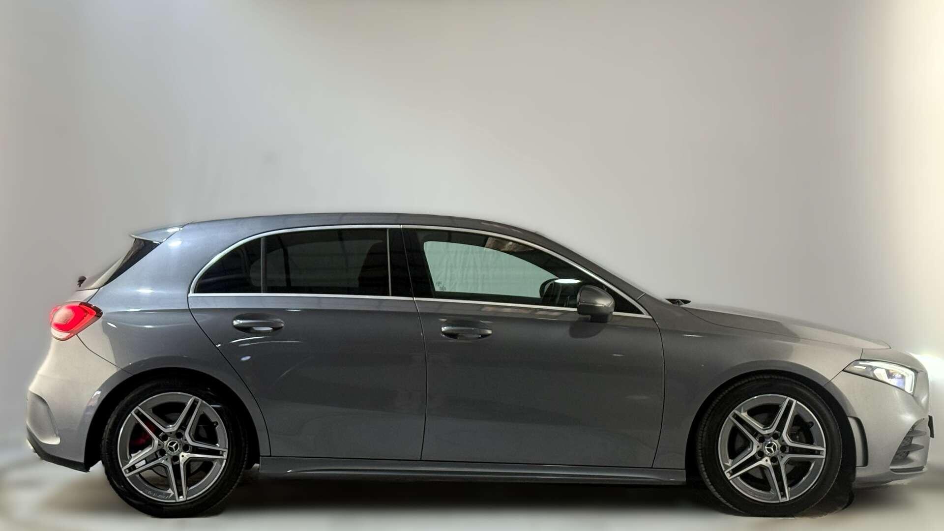 Mercedes-Benz A Class view 17