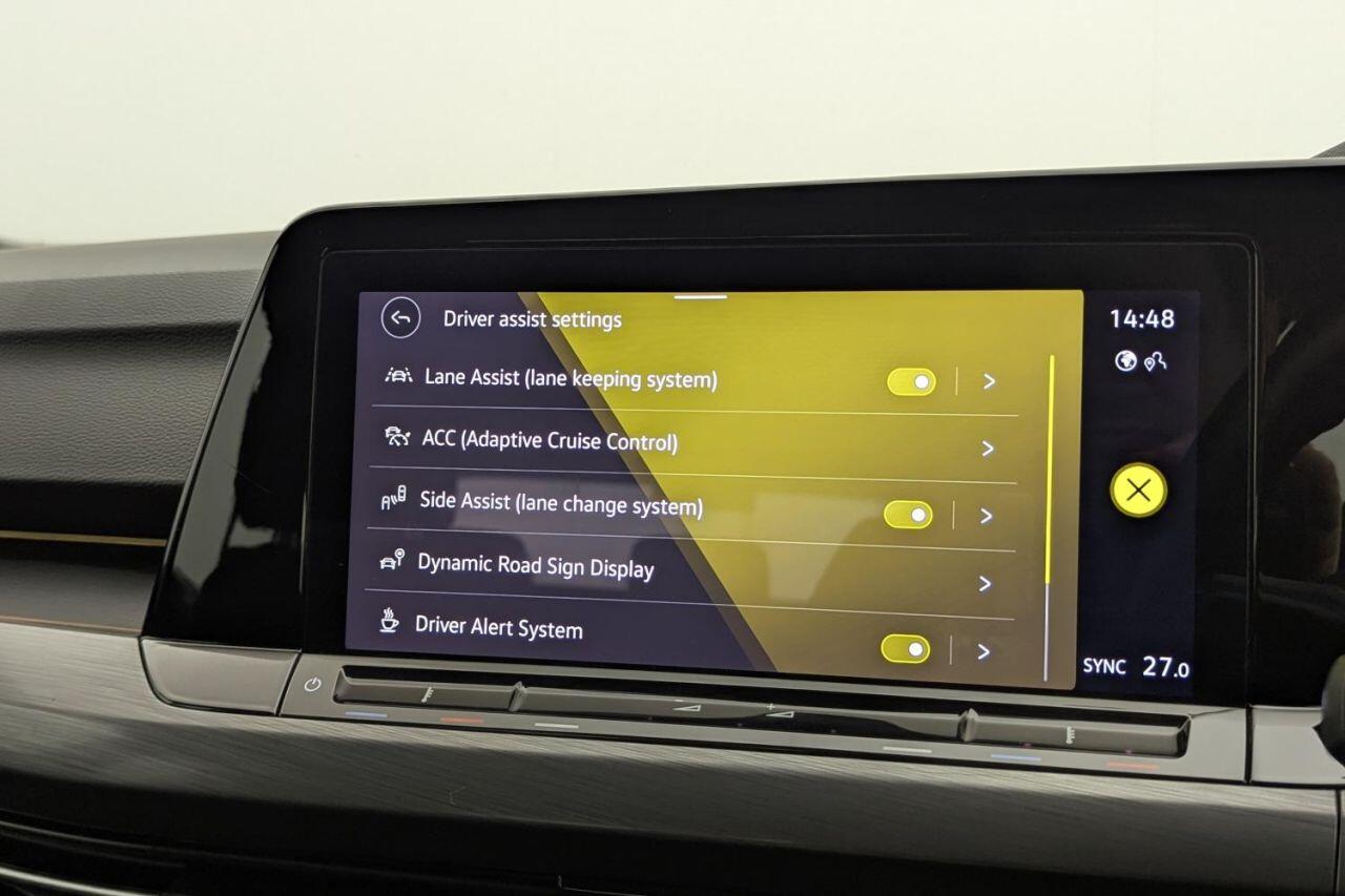 Volkswagen Golf view 37