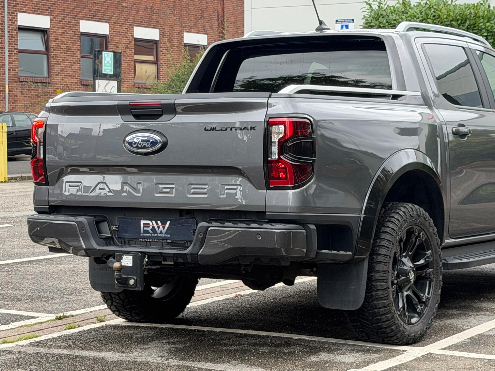 Ford Ranger view 55