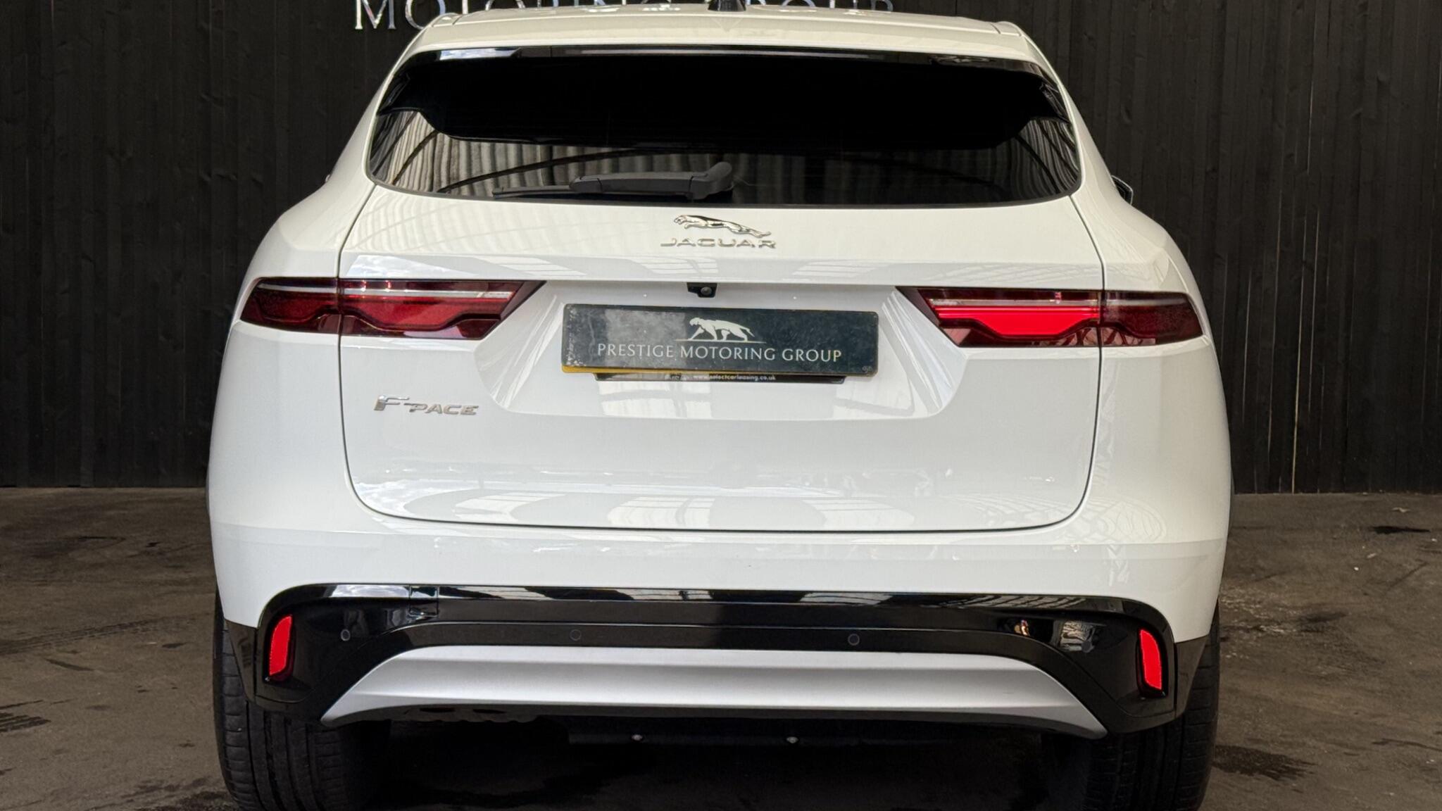 Jaguar F-Pace view 17