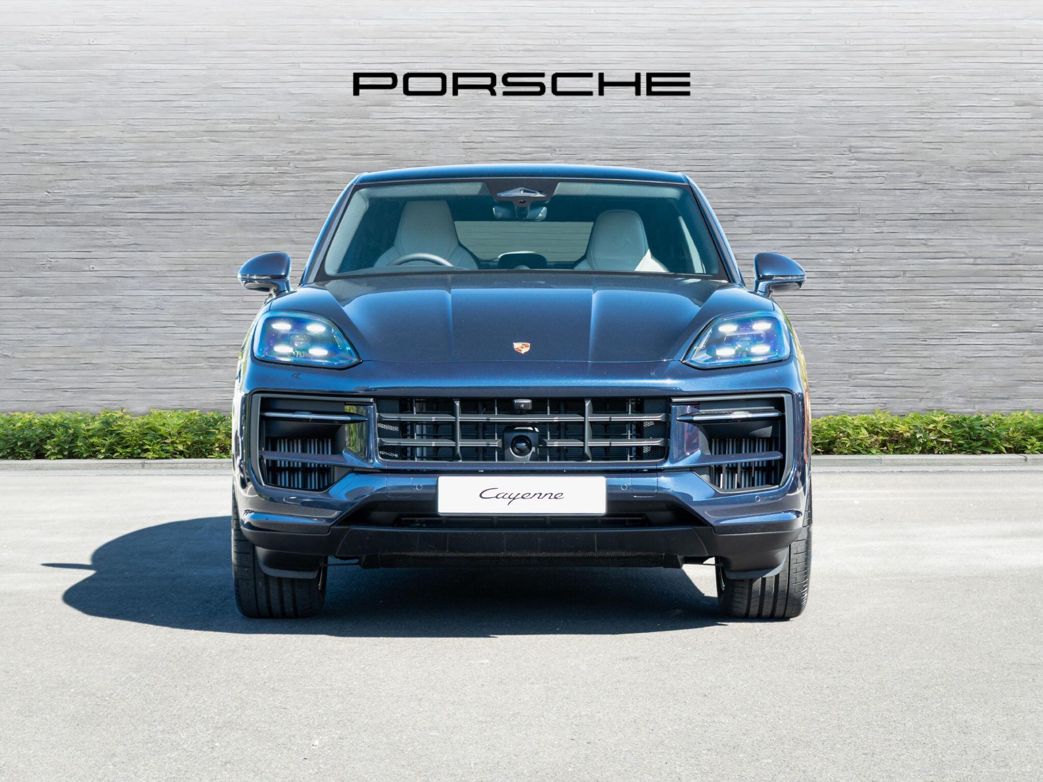 Porsche Cayenne view 5