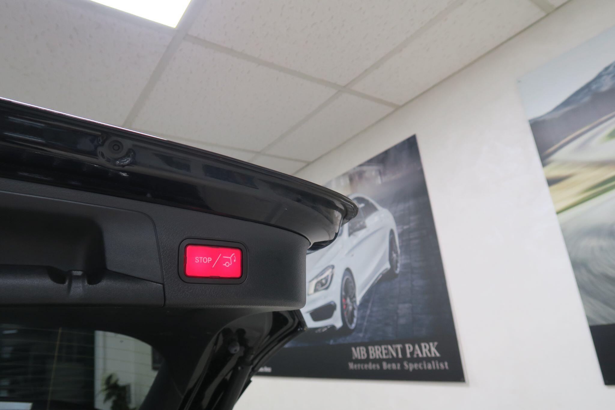 Mercedes-Benz Eqa view 22