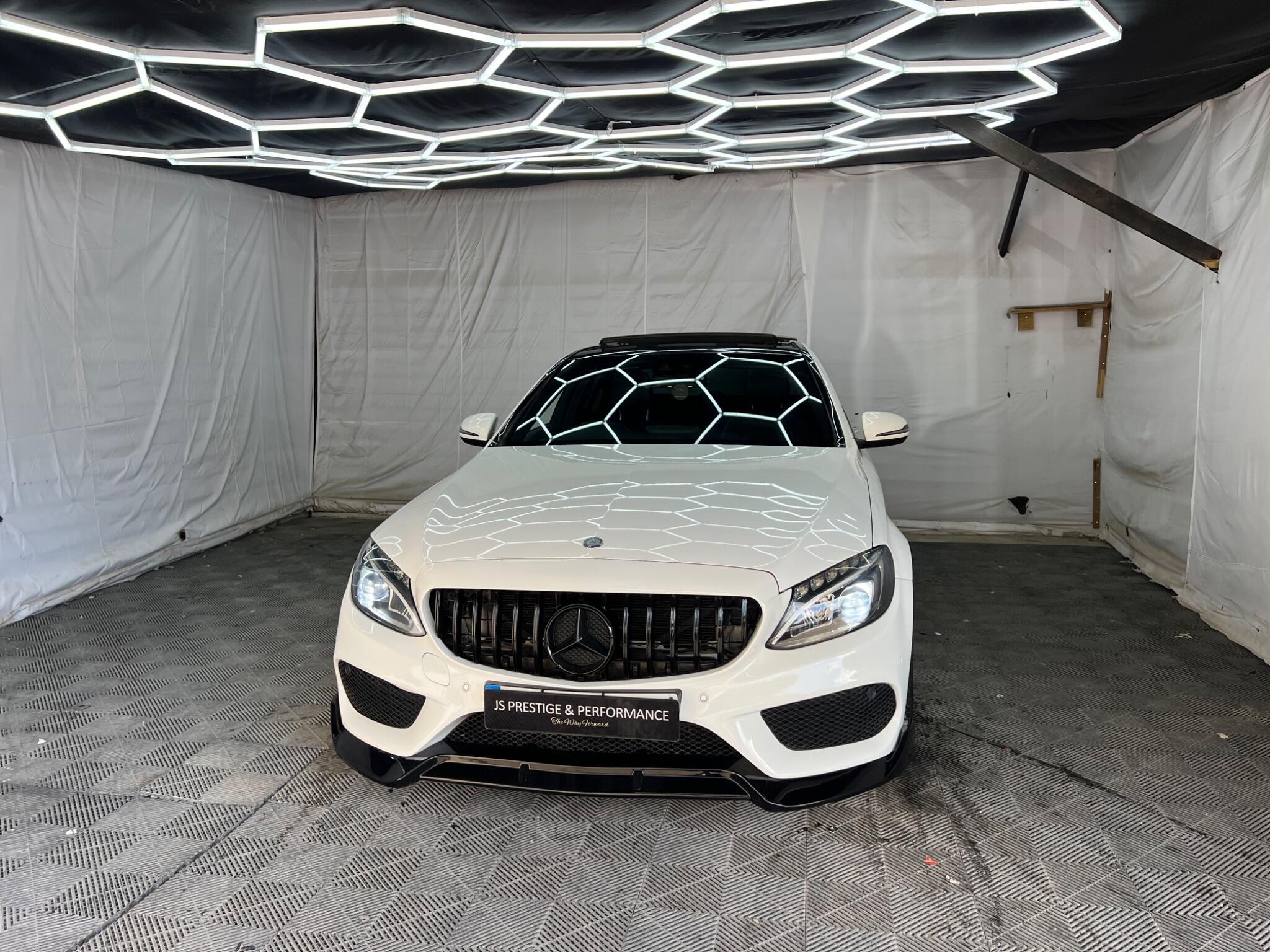 Mercedes-Benz C Class view 5
