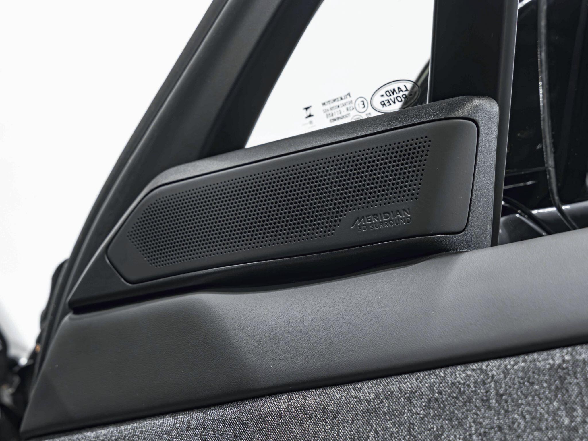Land Rover Range Rover Sport view 24