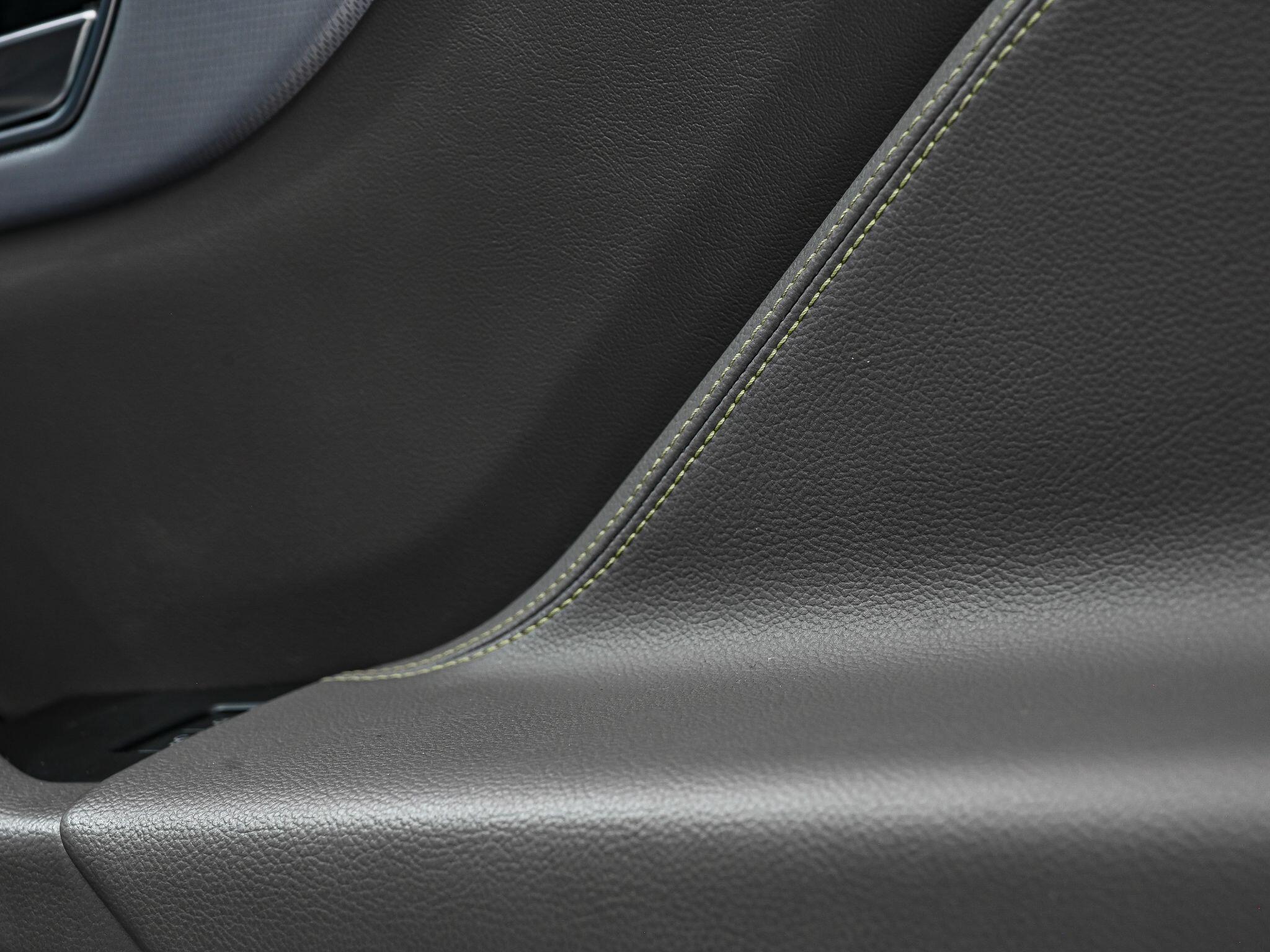 Jaguar F-Pace view 27