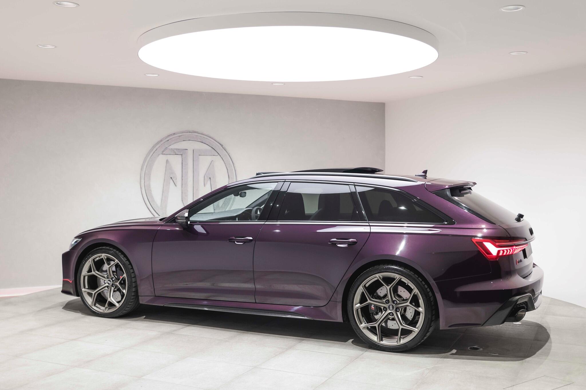 Audi RS6 Avant view 20