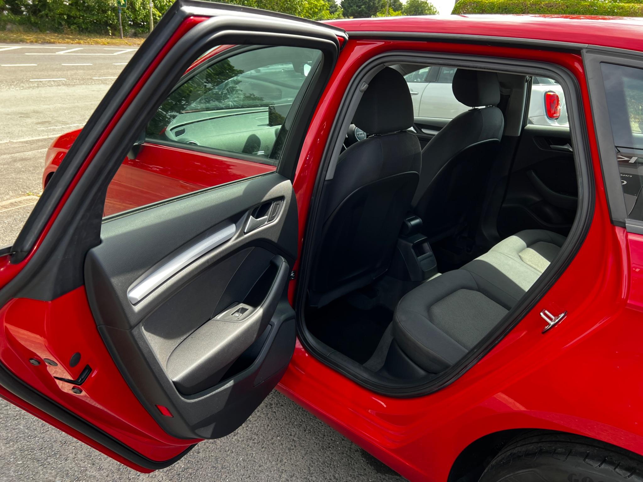 2018 Audi A3 image 31
