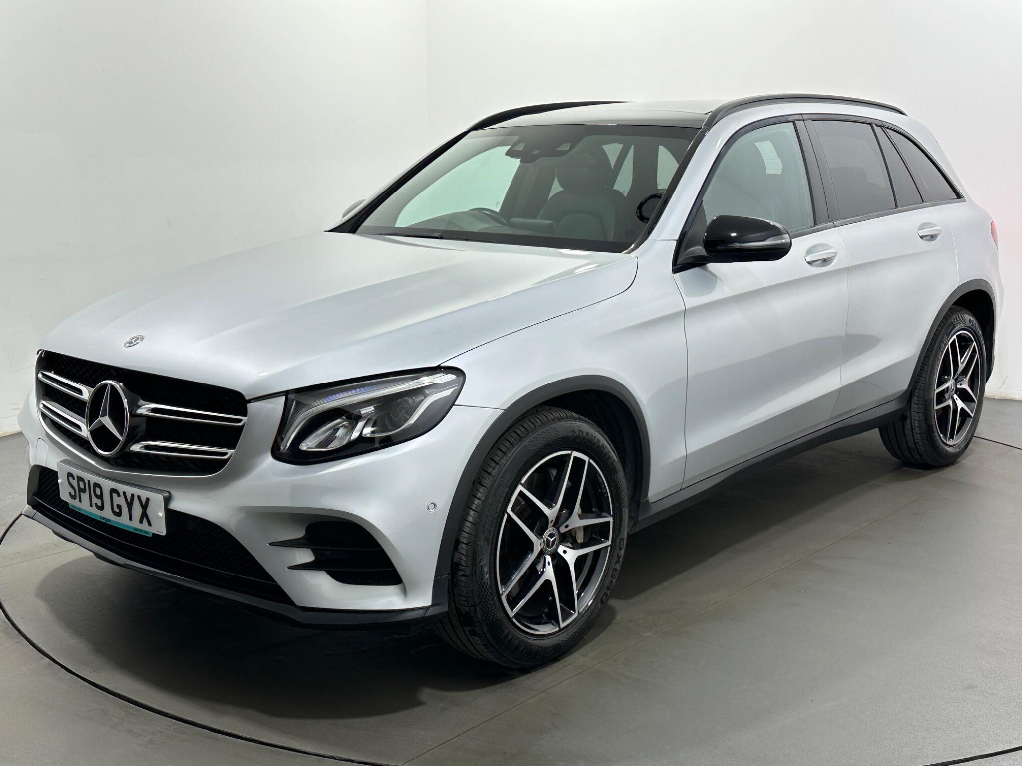 Mercedes-Benz GLC view 55