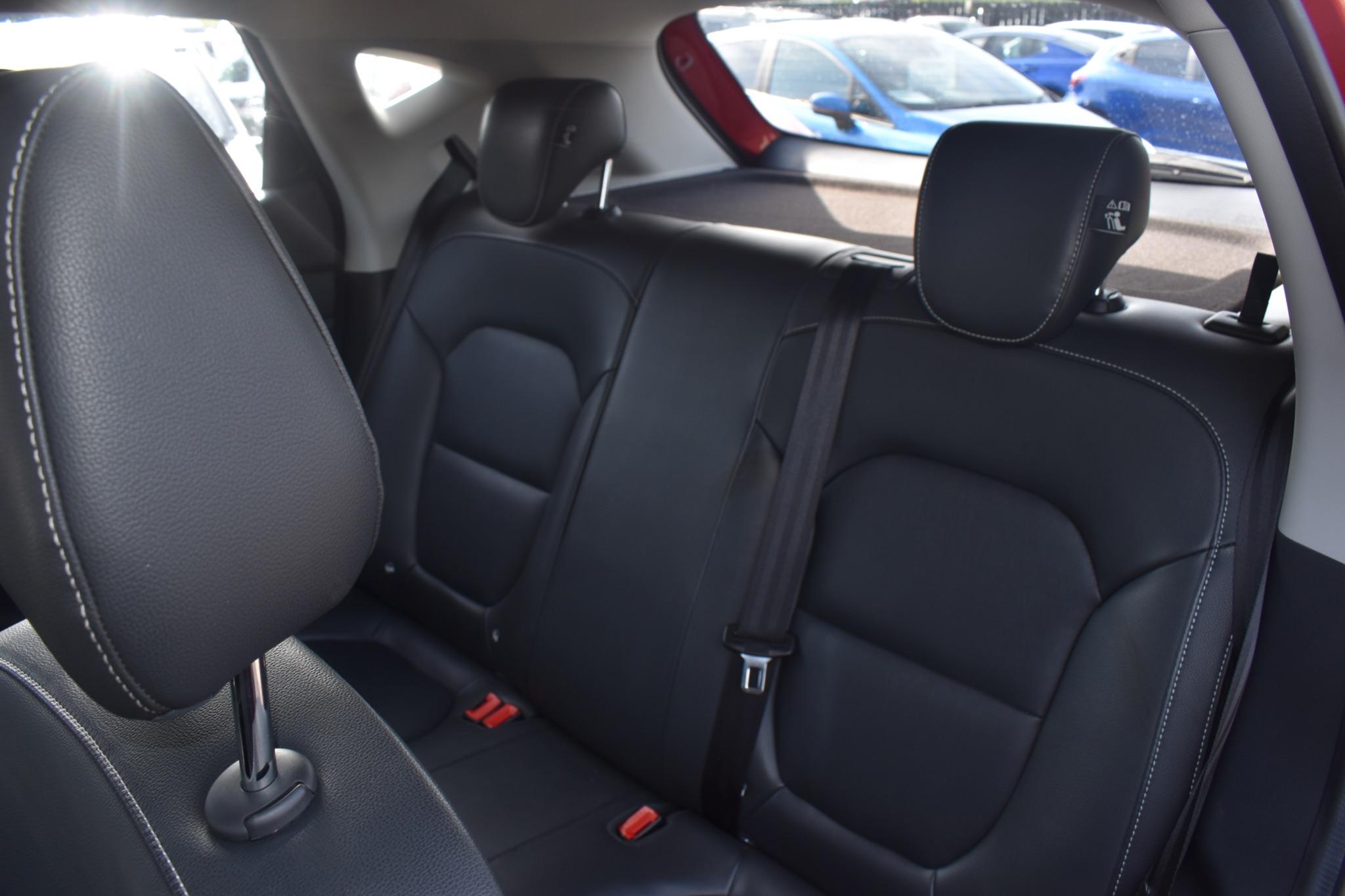 MG ZS - 1.5 VTi-TECH Exclusive Euro 6 (s/s) 5dr - Image 16