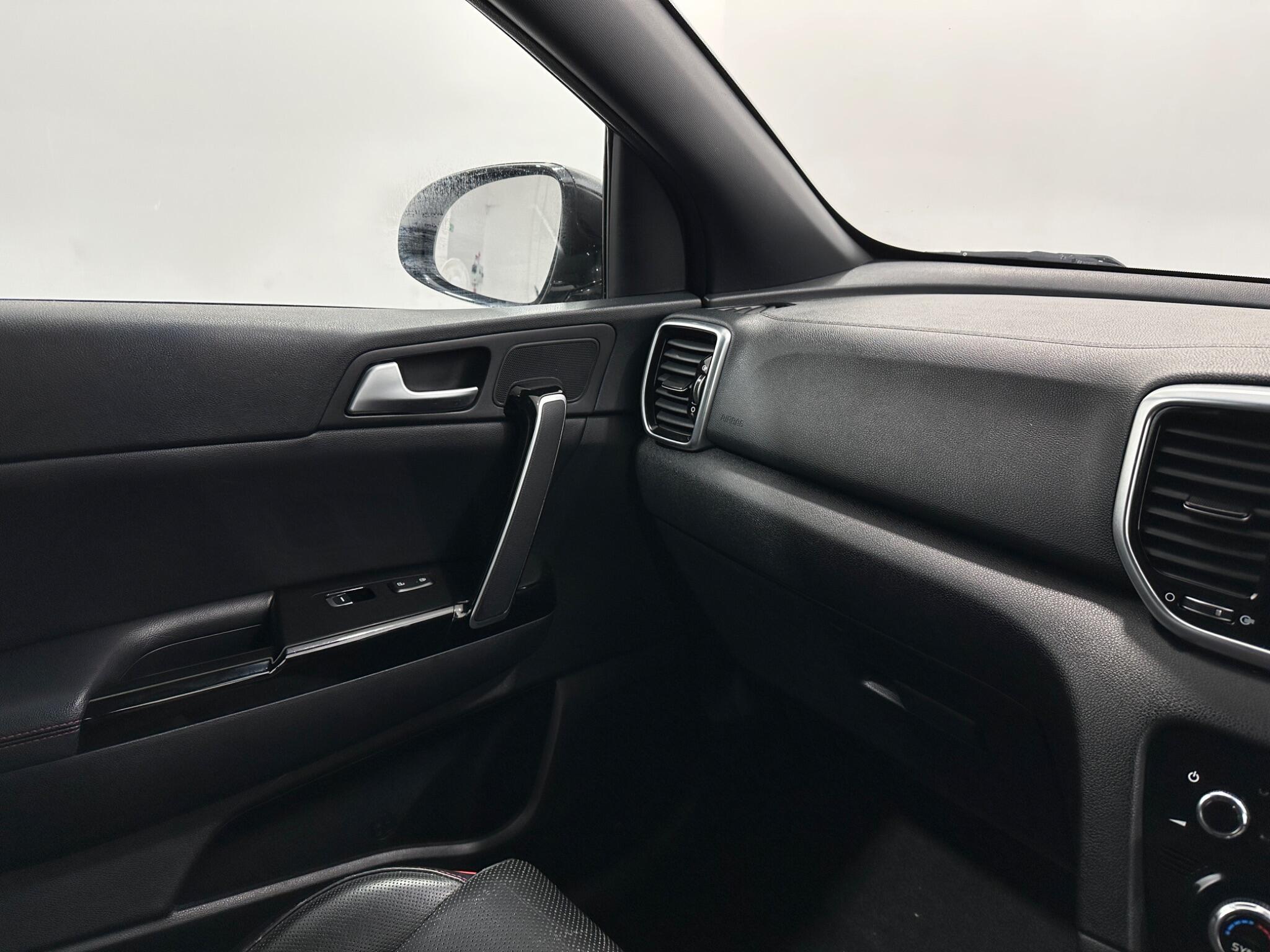 Kia Sportage view 28