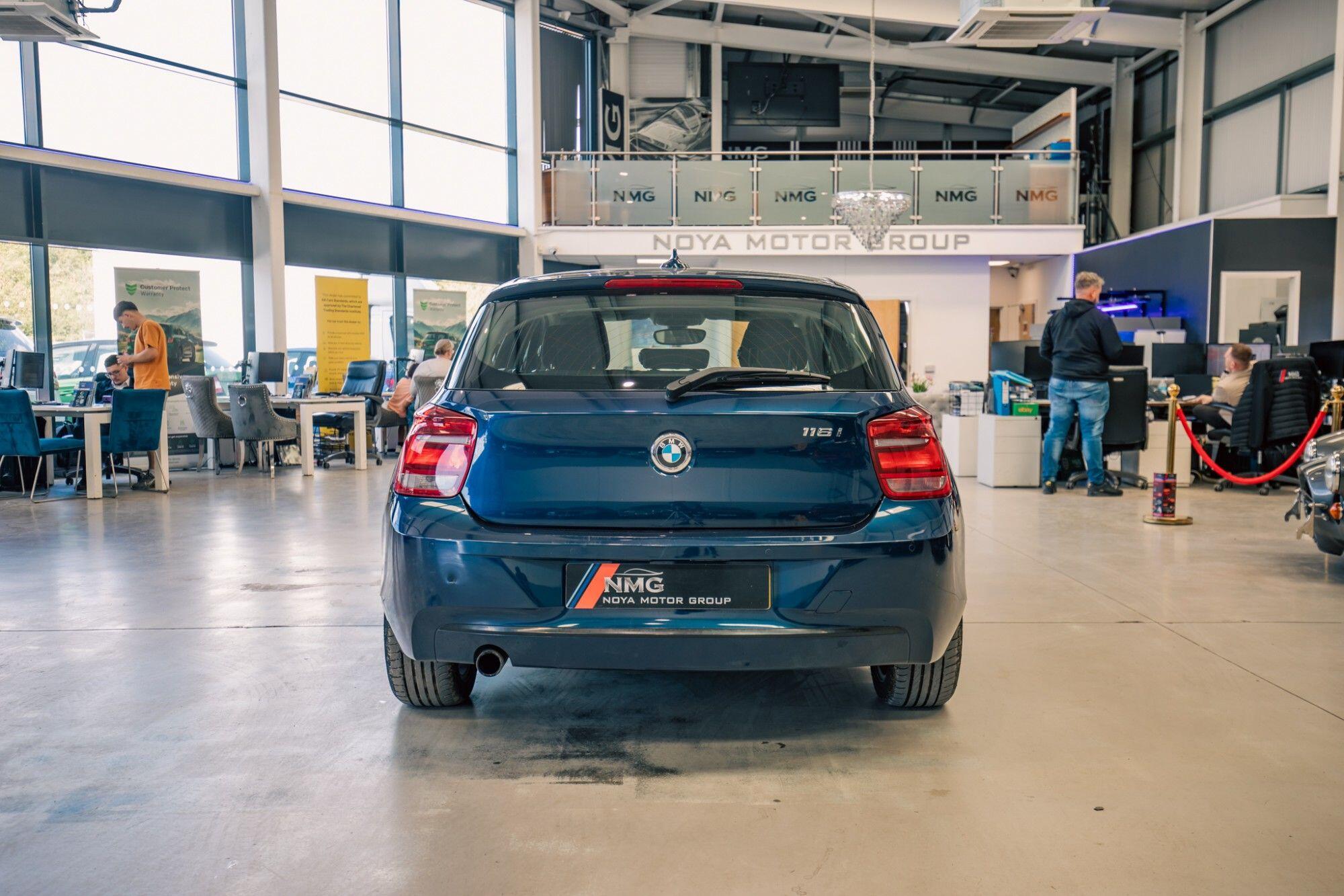 BMW 1 Series view 29