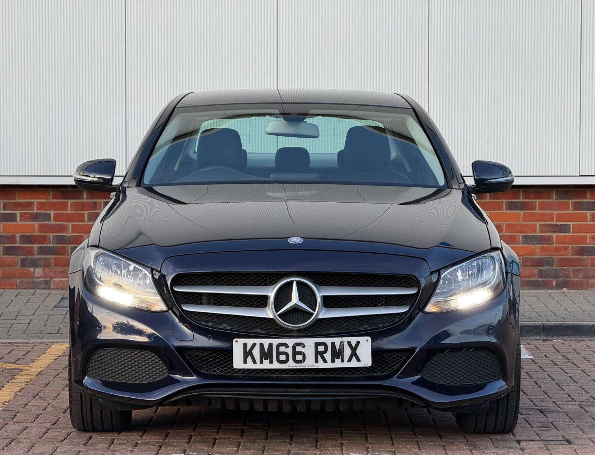 Mercedes-Benz C Class view 2
