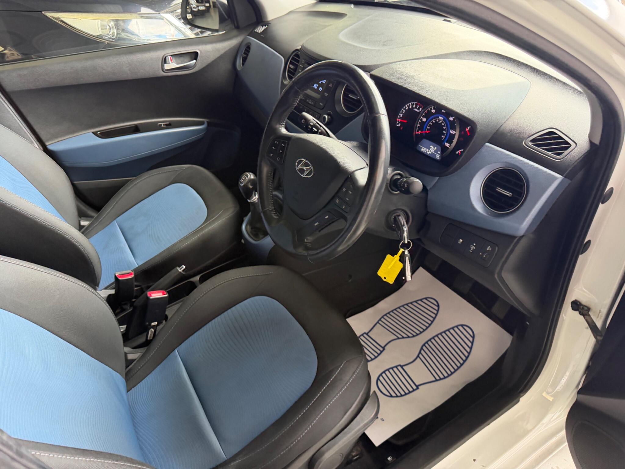 Hyundai I10 view 20