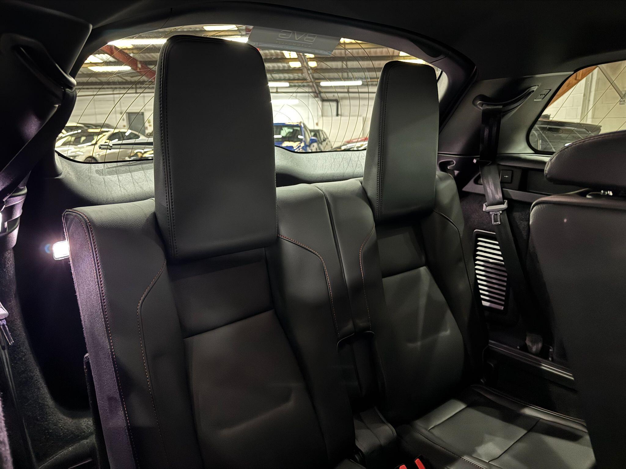 Land Rover Discovery Sport view 47