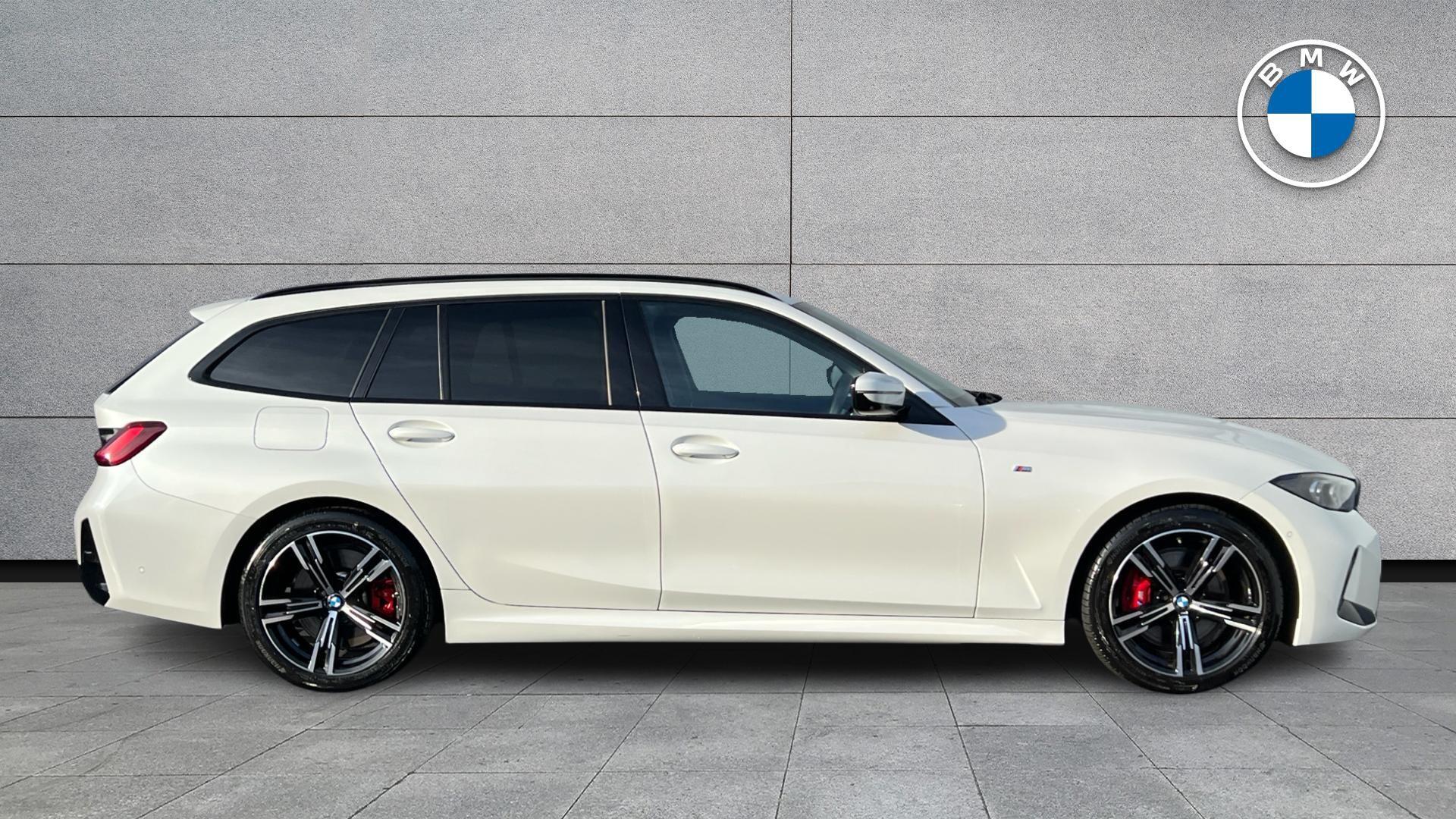 BMW 3 Series view 3