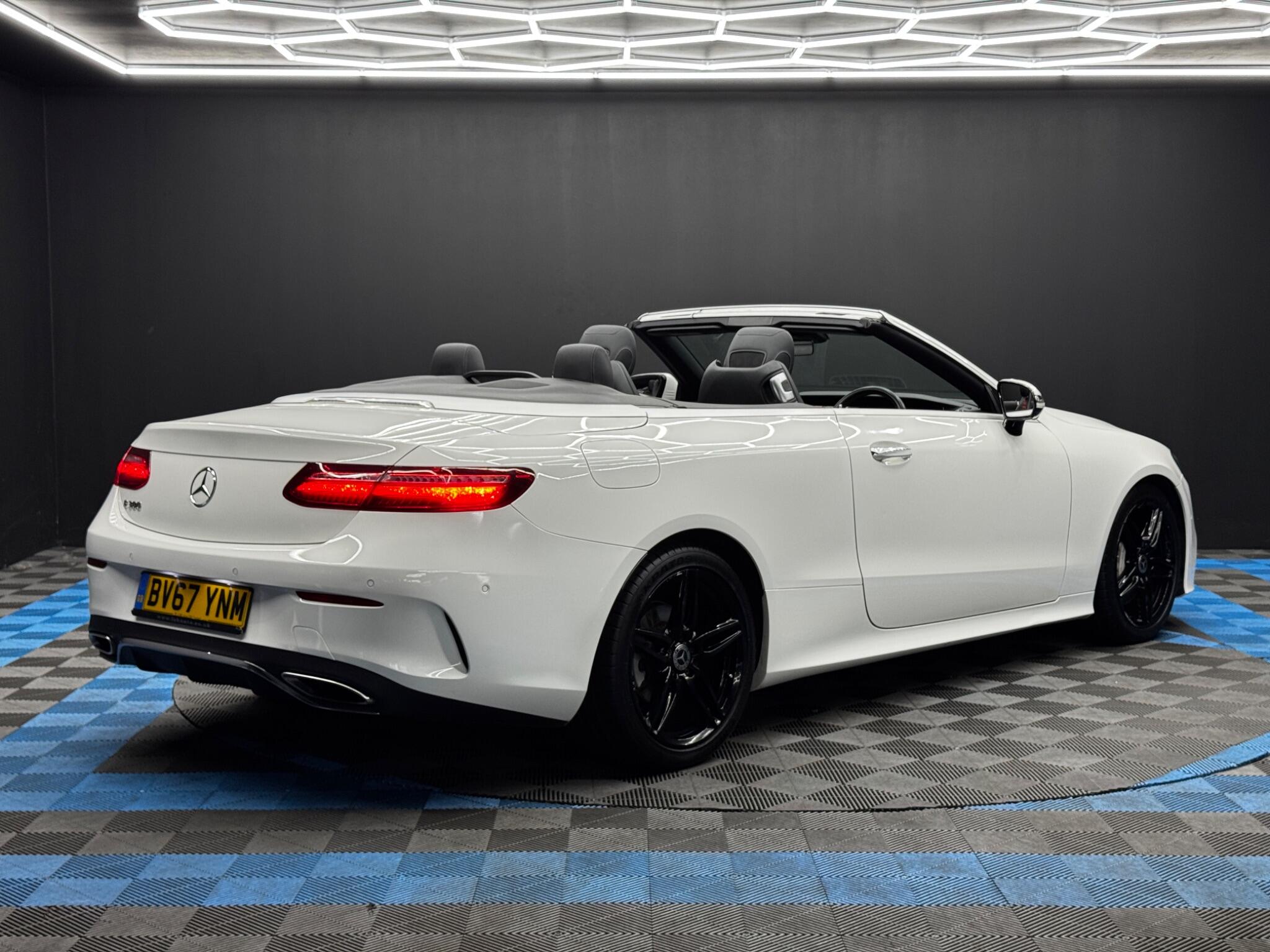 Mercedes-Benz E-Class view 5