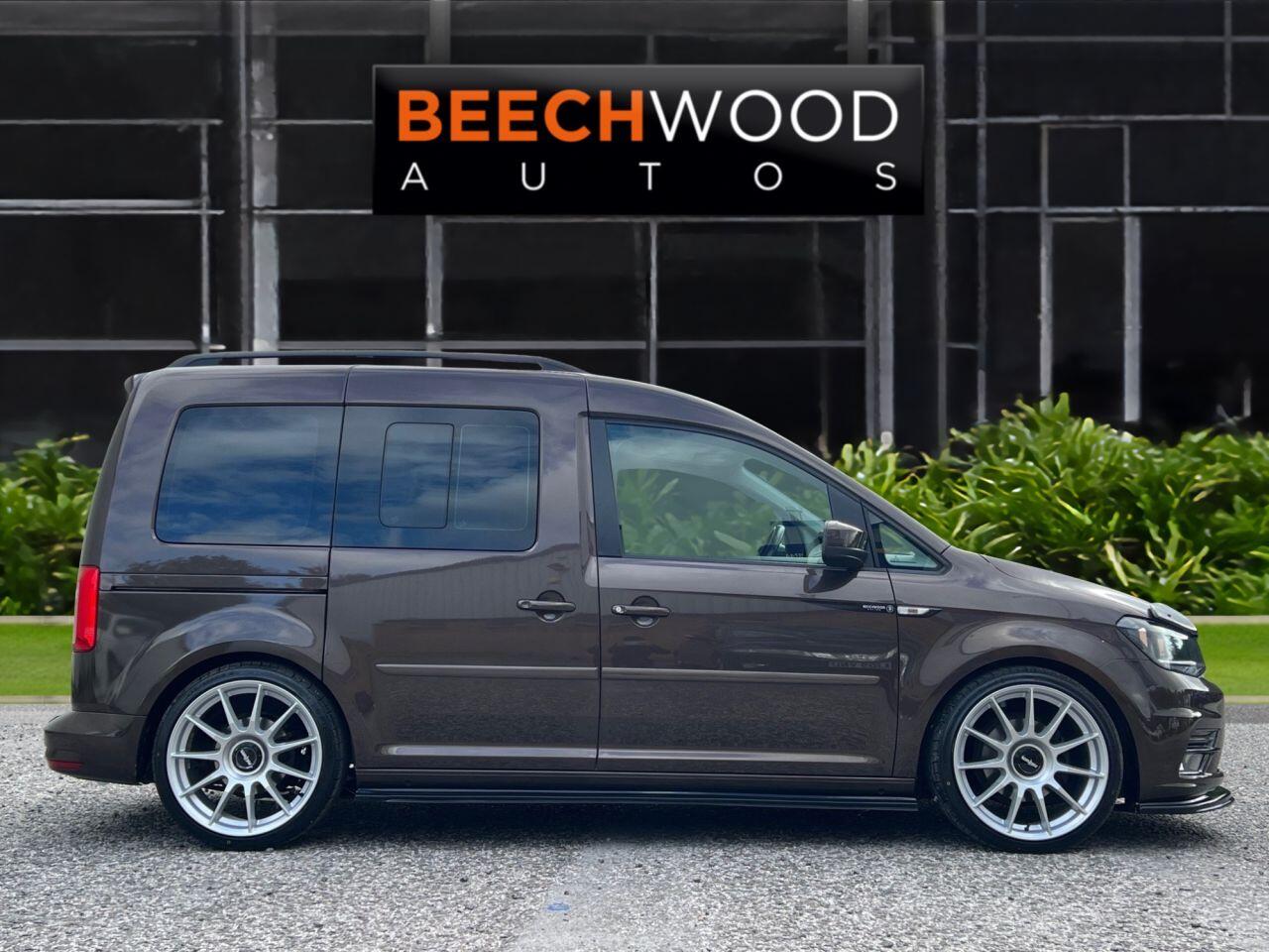 Volkswagen Caddy Life view 6