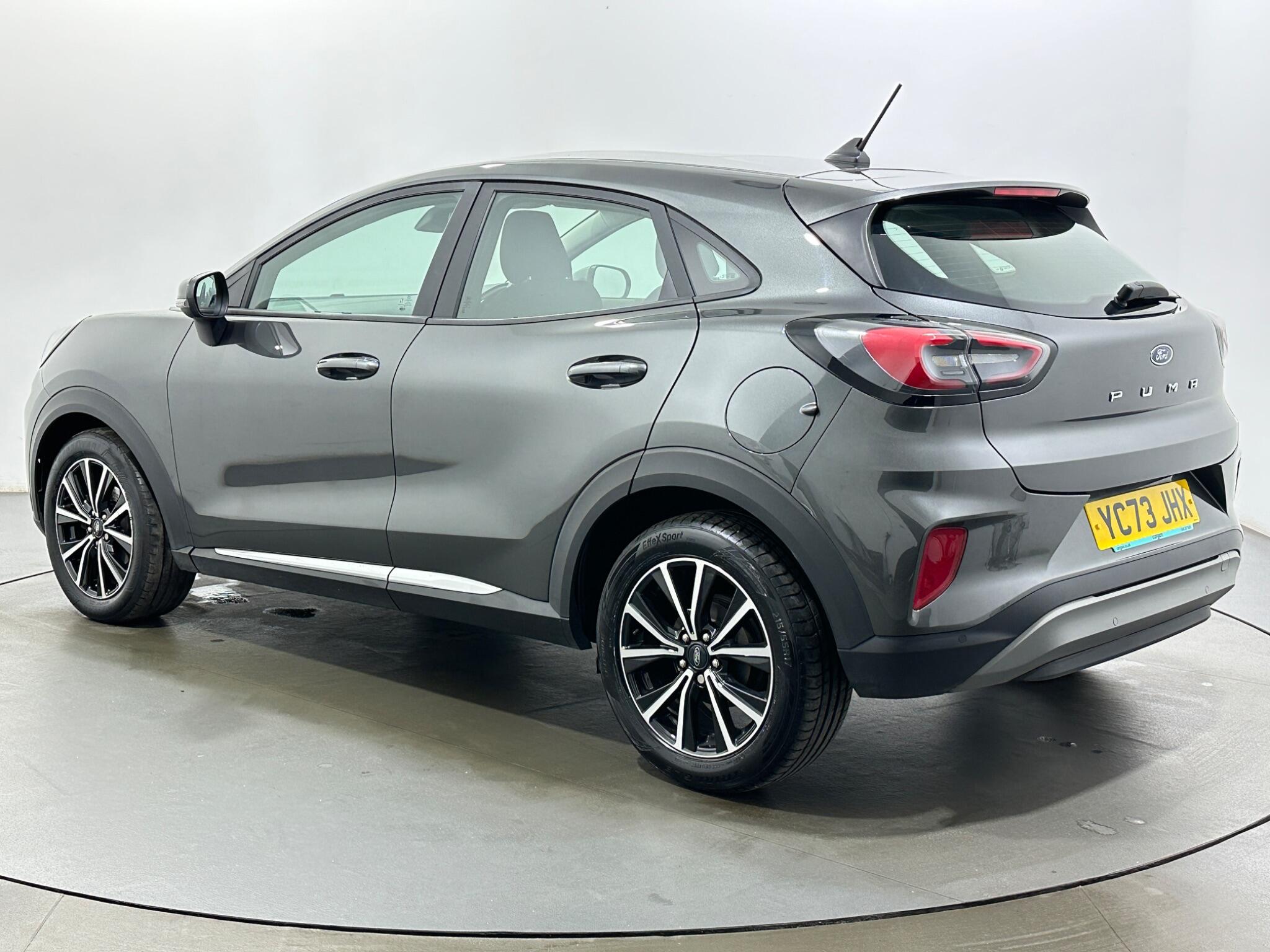 Ford Puma view 6