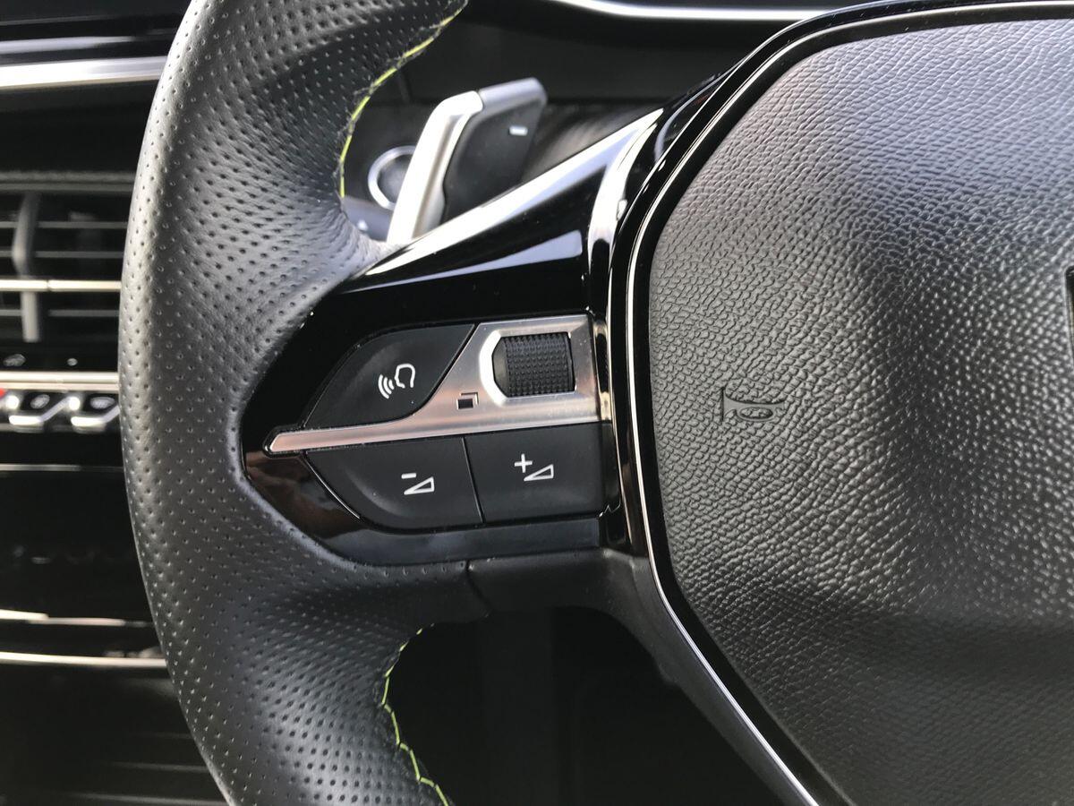 Peugeot 2008 view 23