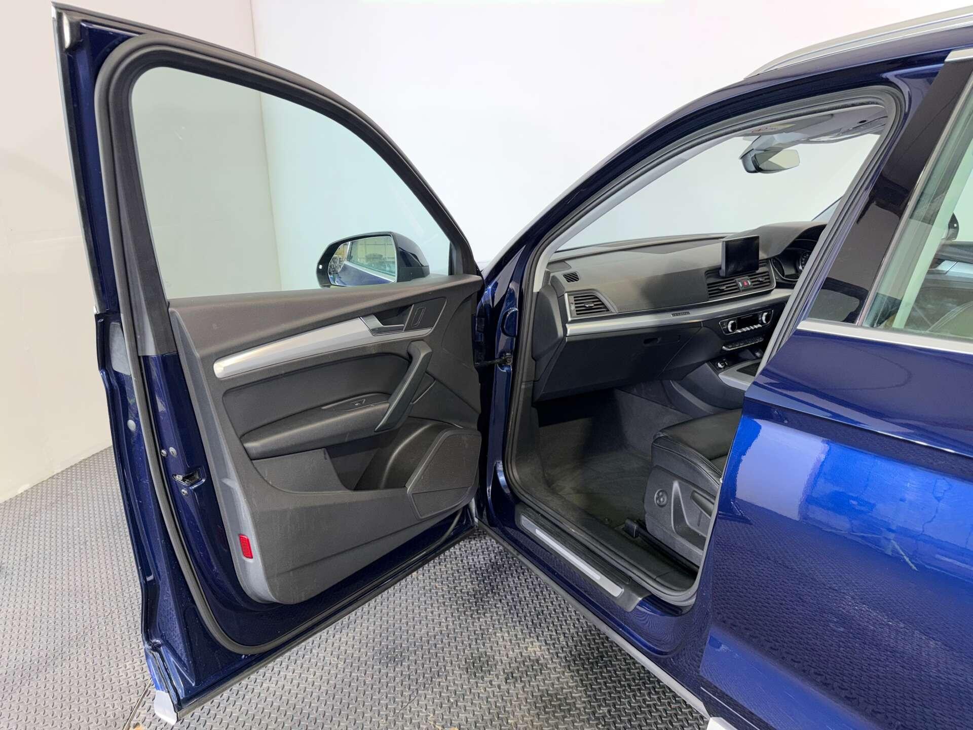 Audi Q5 view 48