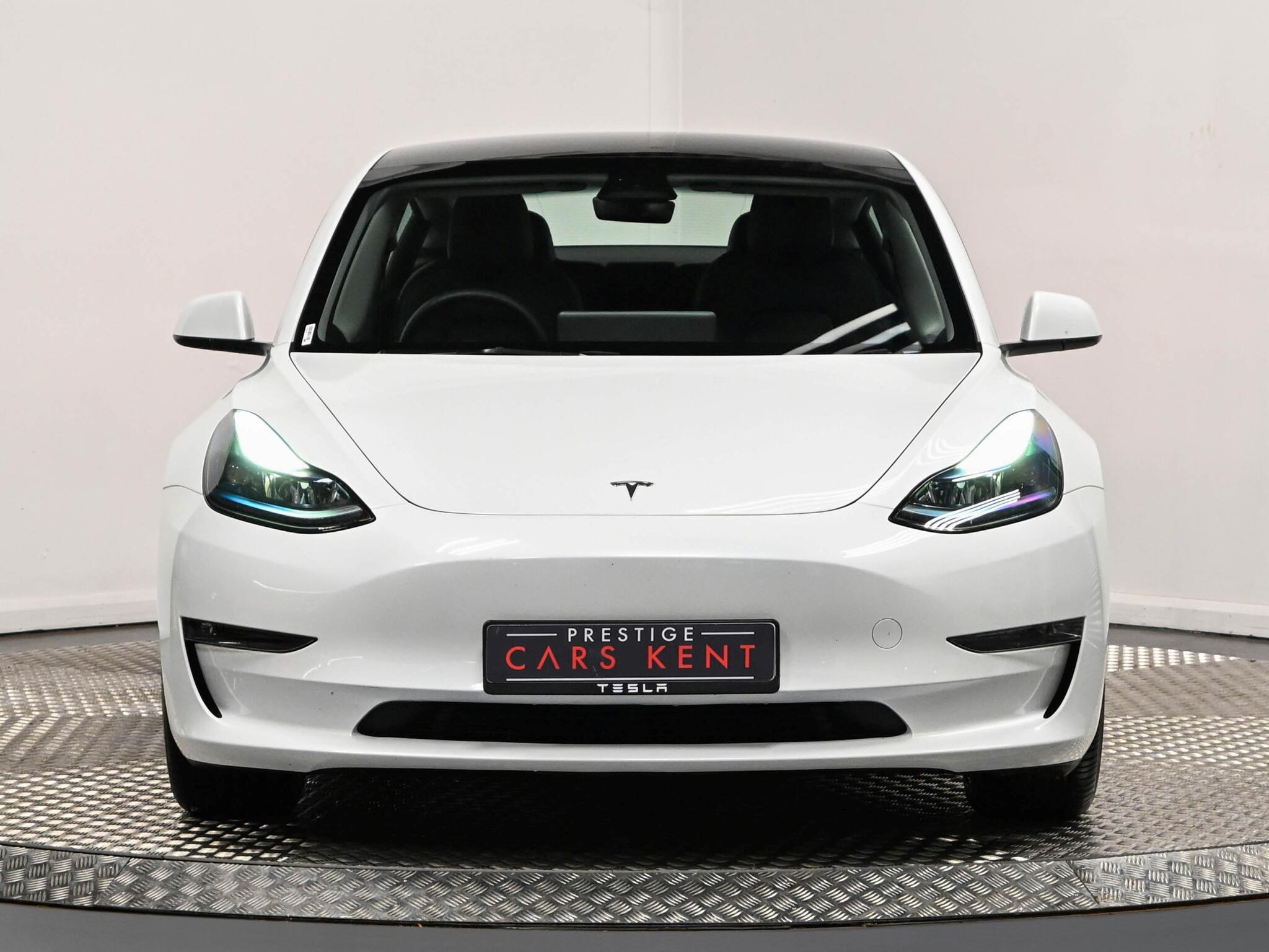 Tesla Model 3 view 33