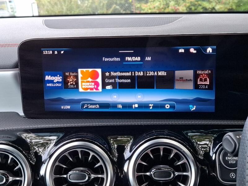 Mercedes-Benz CLA view 11