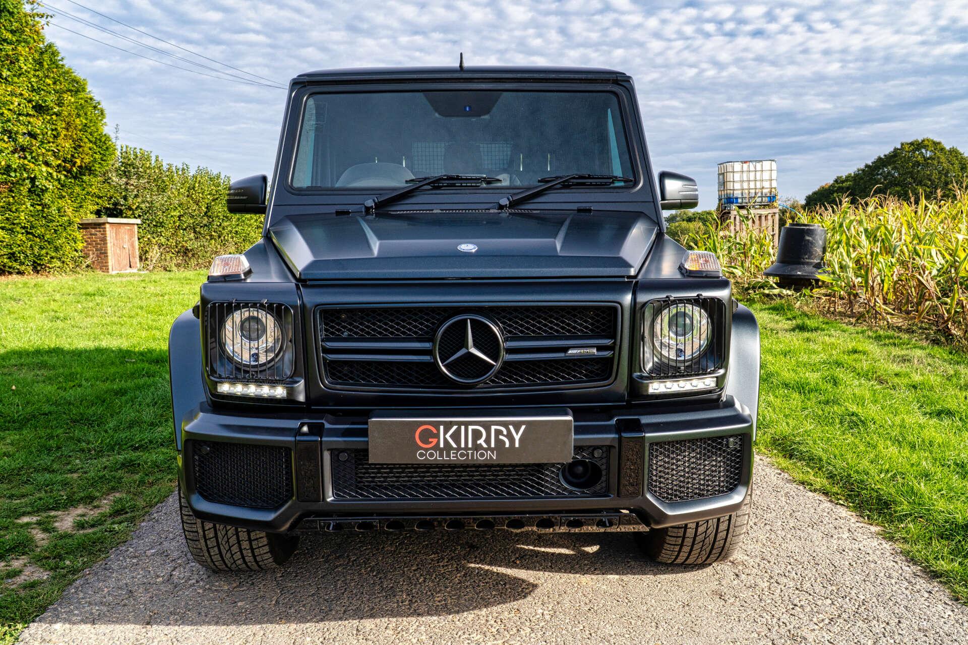 Mercedes-Benz G-Class view 22
