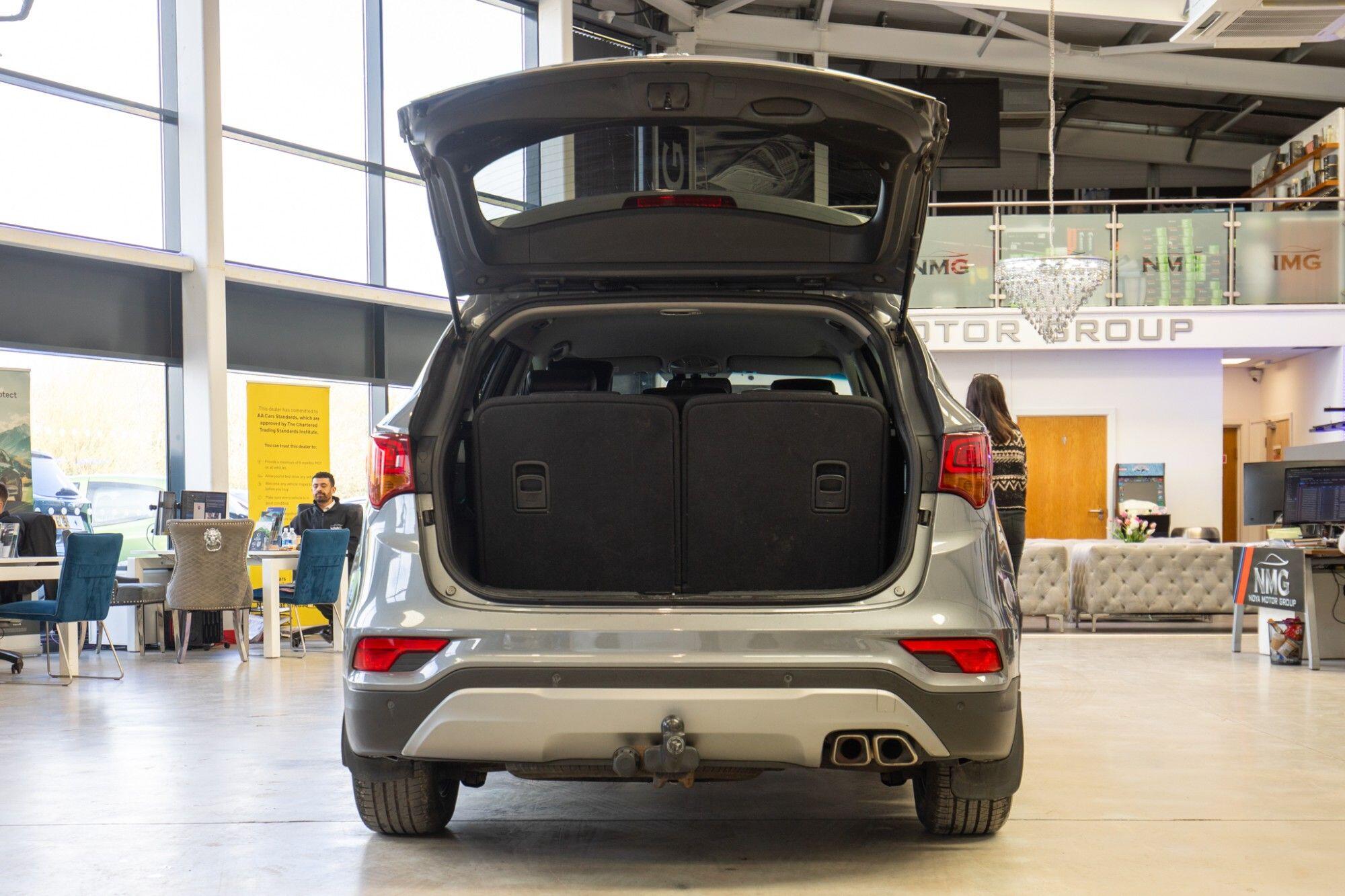 Hyundai Santa Fe view 31
