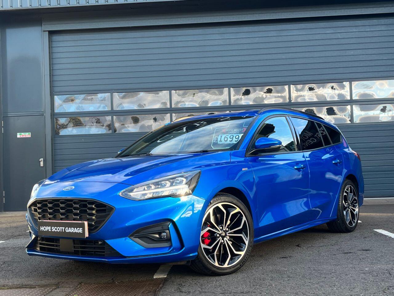 Ford Focus view 15