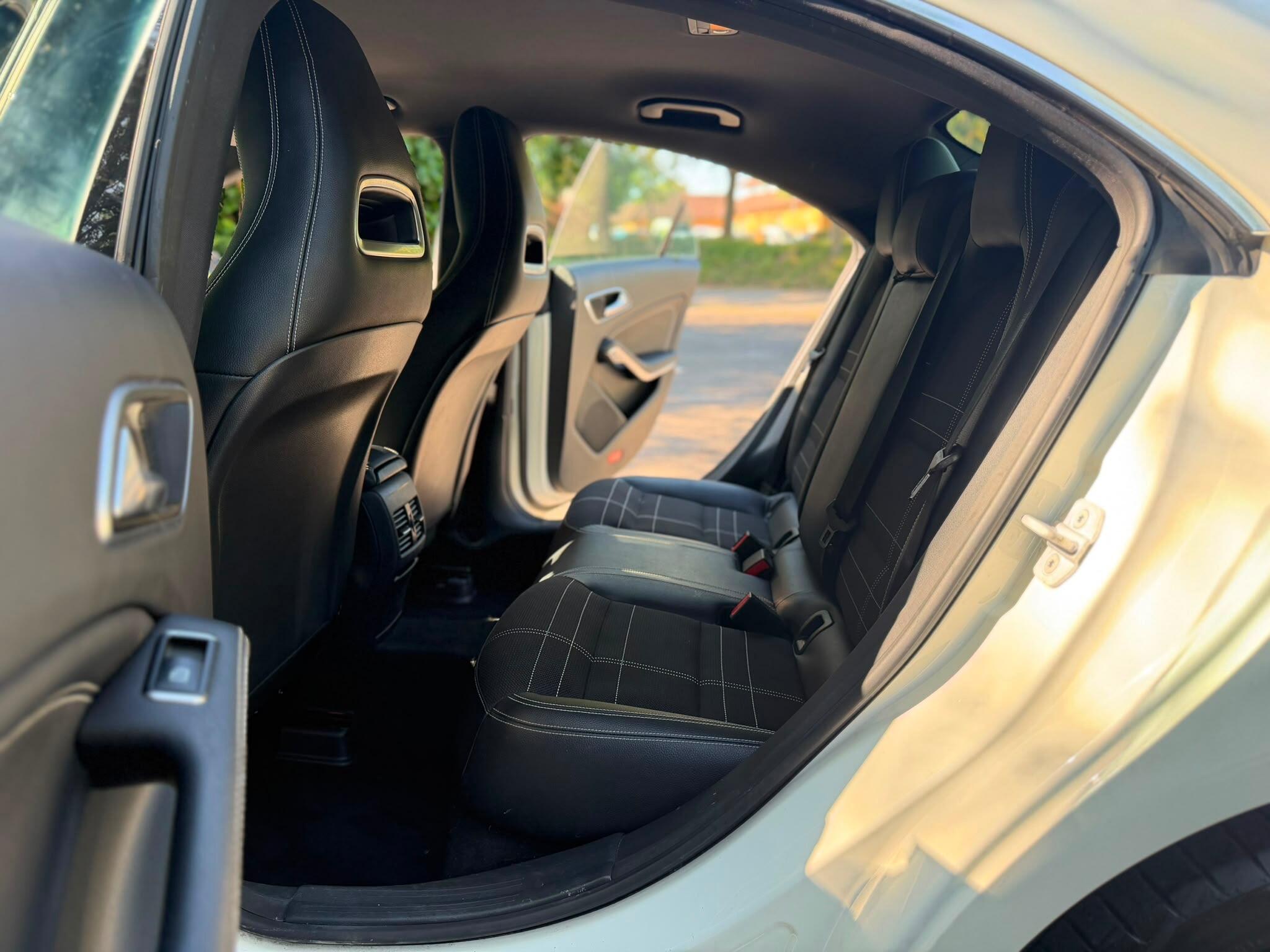 Mercedes-Benz CLA view 16