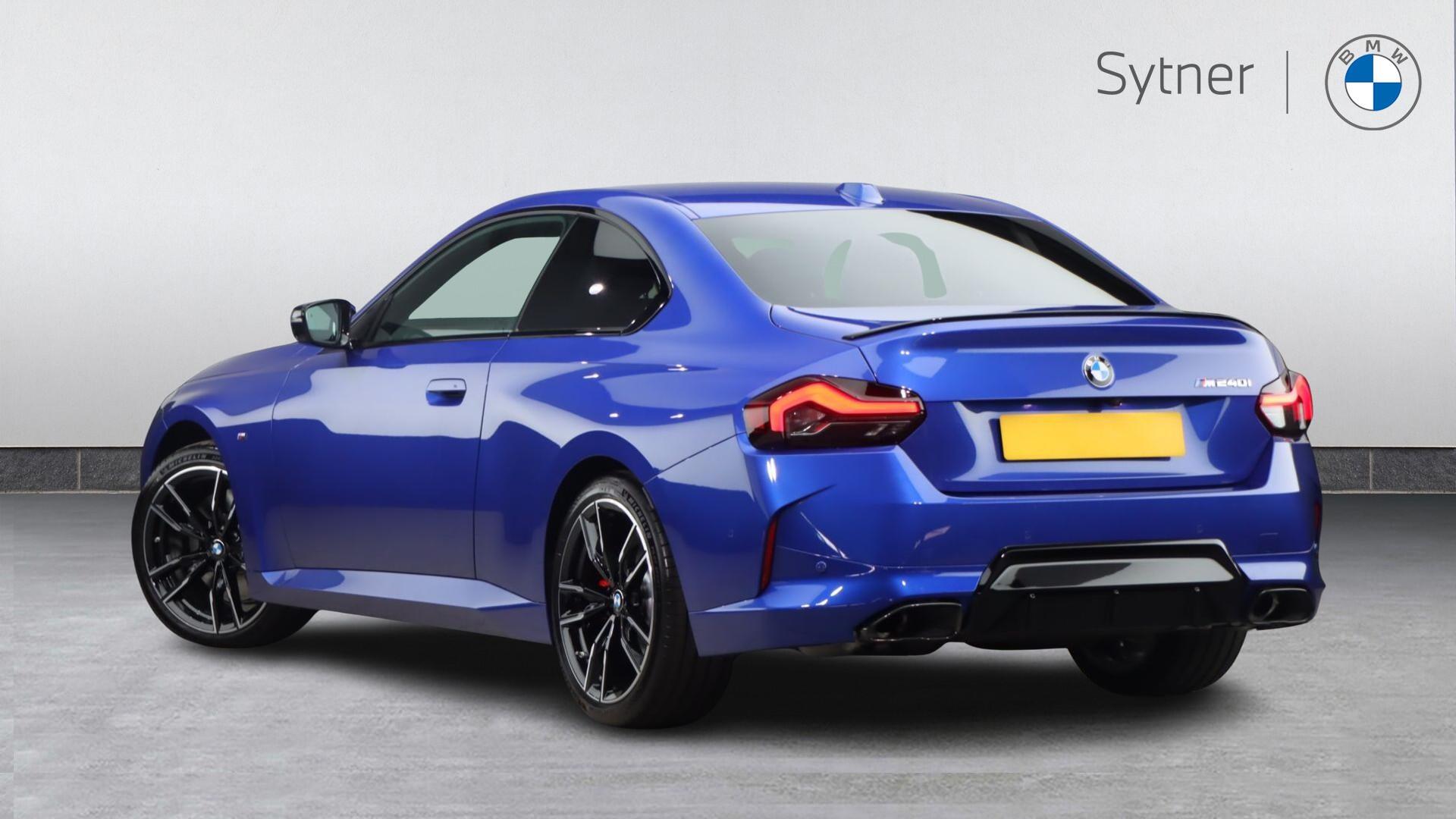 BMW 2 Series view 5