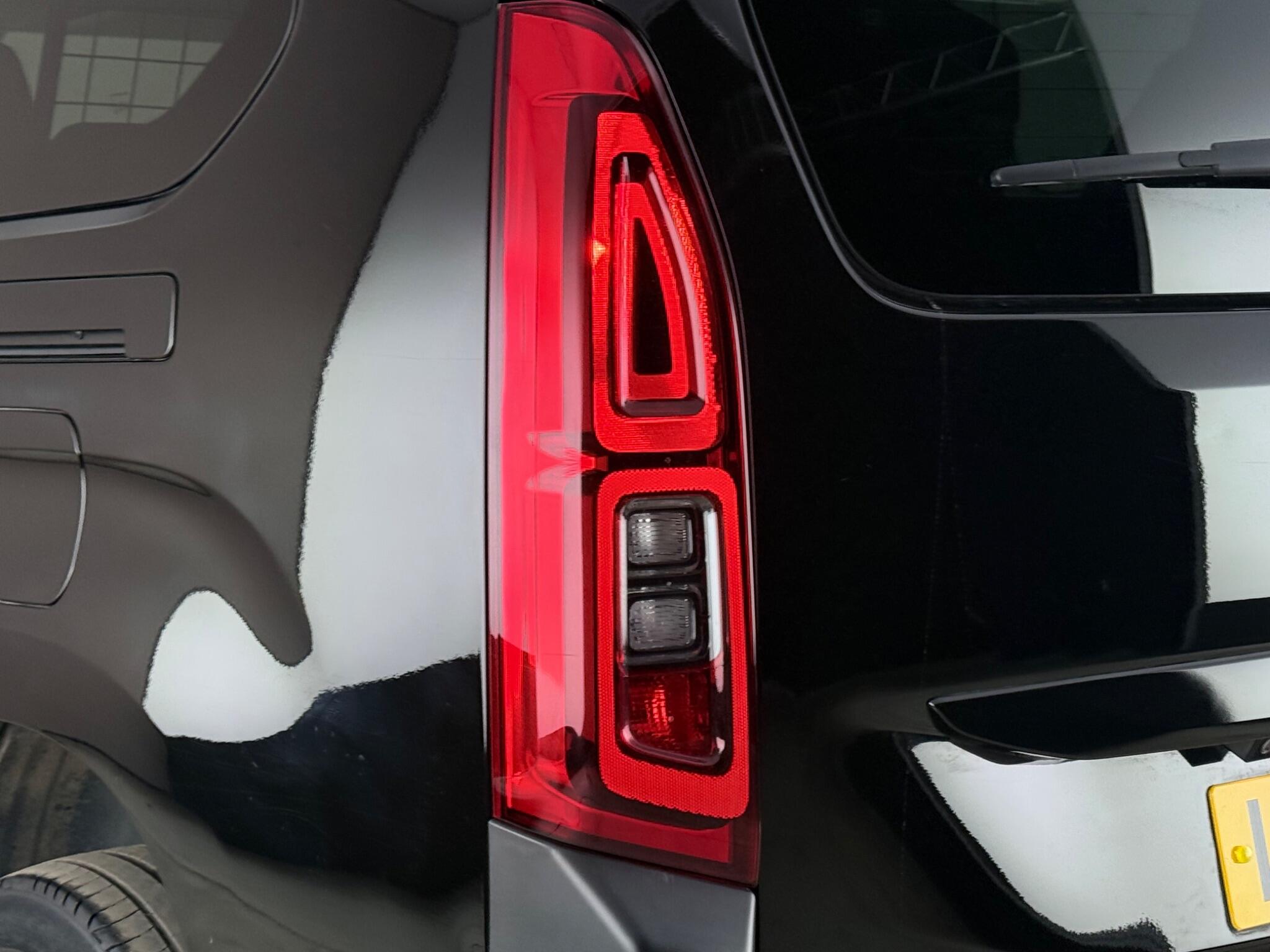 Citroen Berlingo view 9