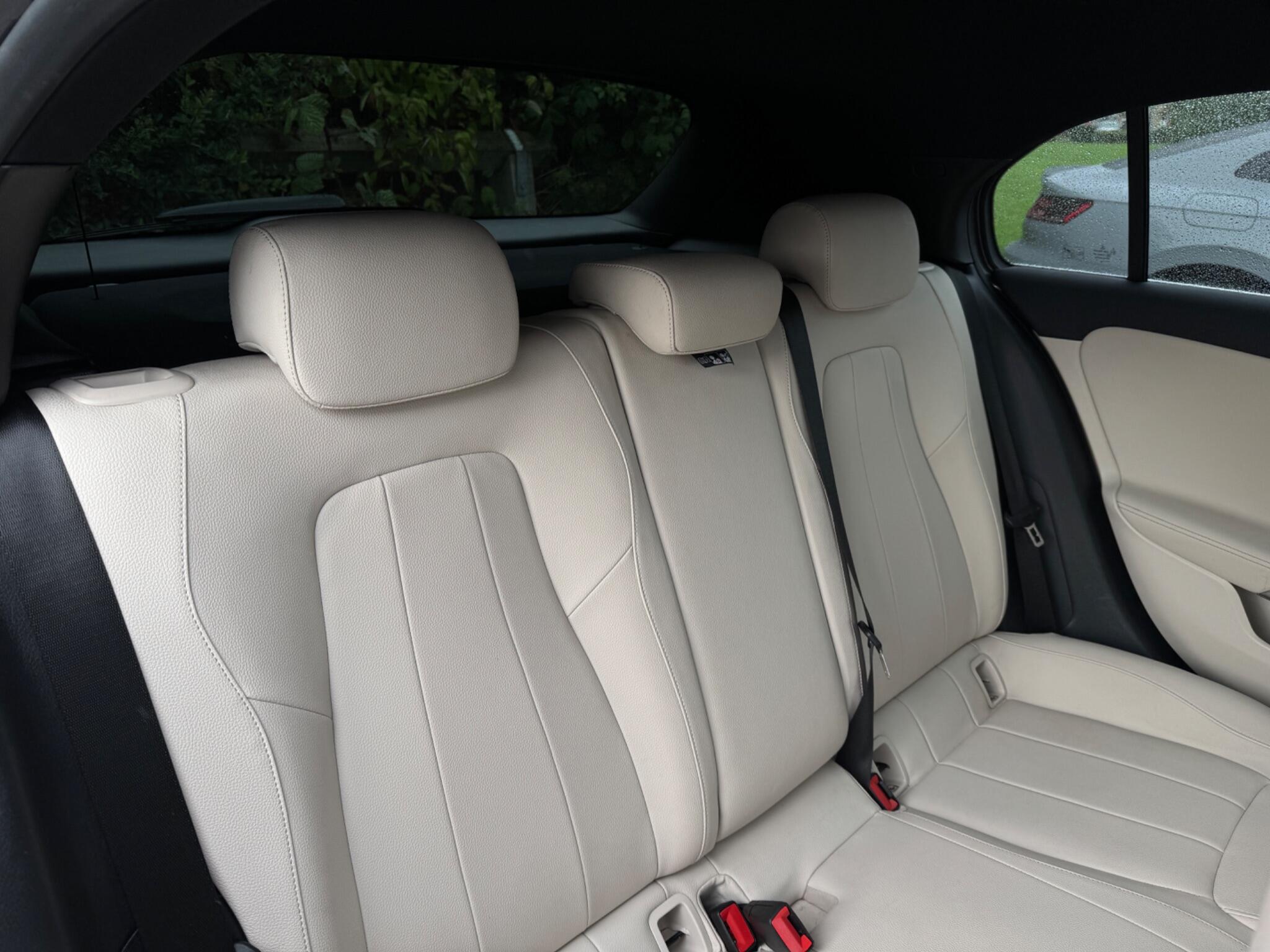 Mercedes-Benz A-Class view 17