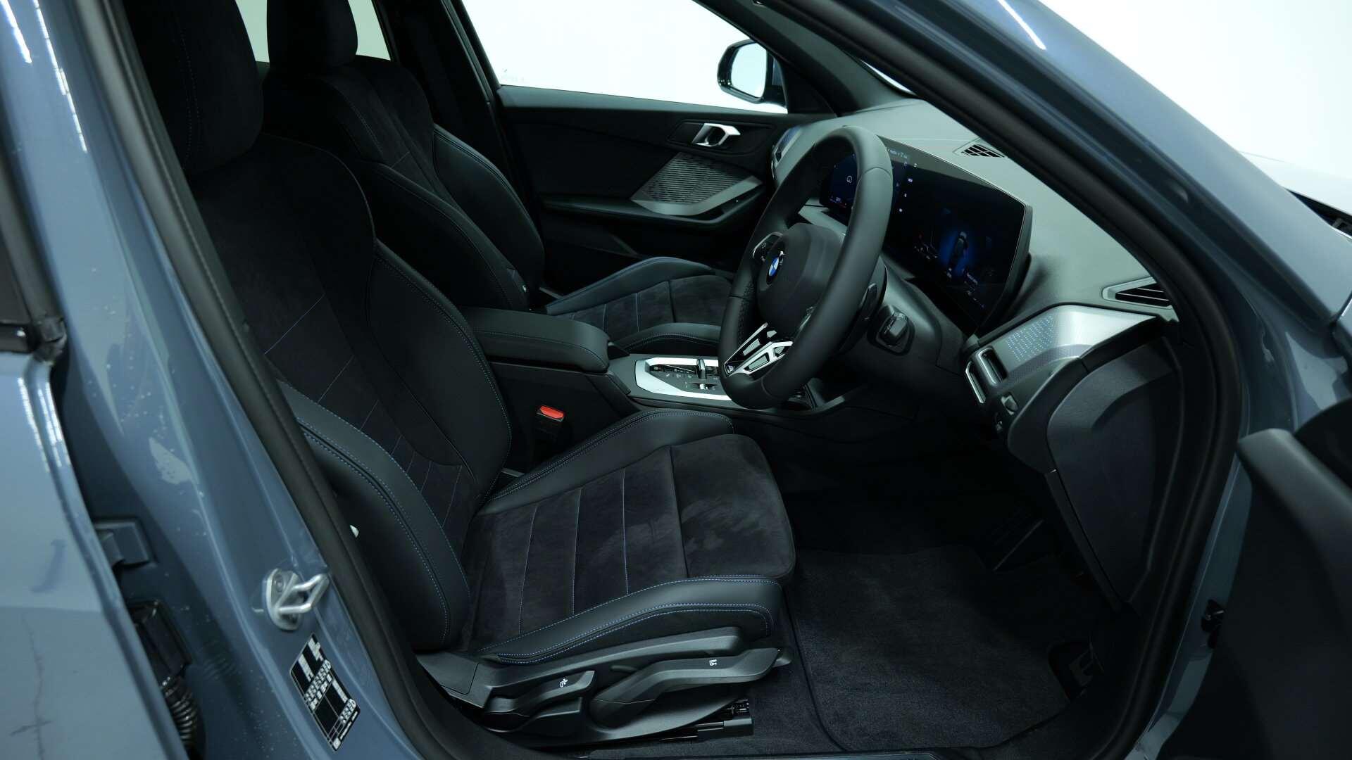 BMW 1 Series view 11