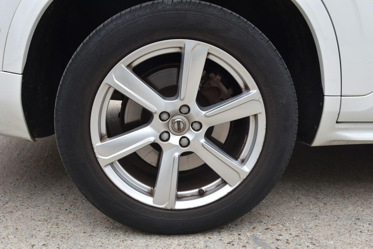 Volvo XC90 view 60