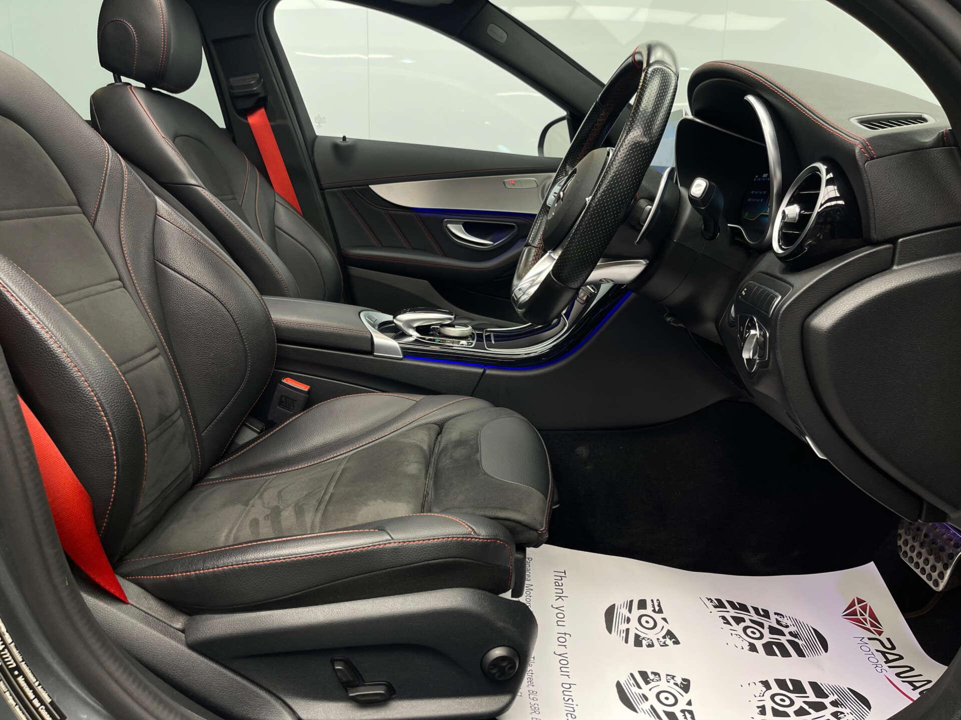 Mercedes-Benz C Class view 13