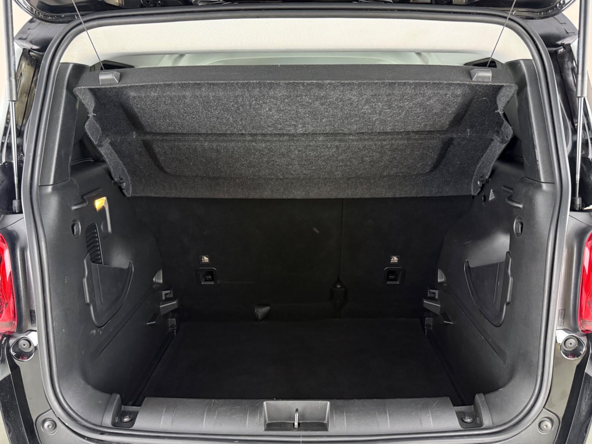 Jeep Renegade view 10