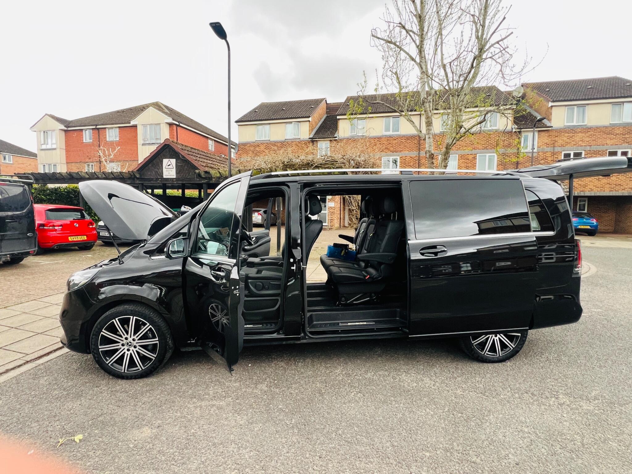 Mercedes-Benz V Class view 21