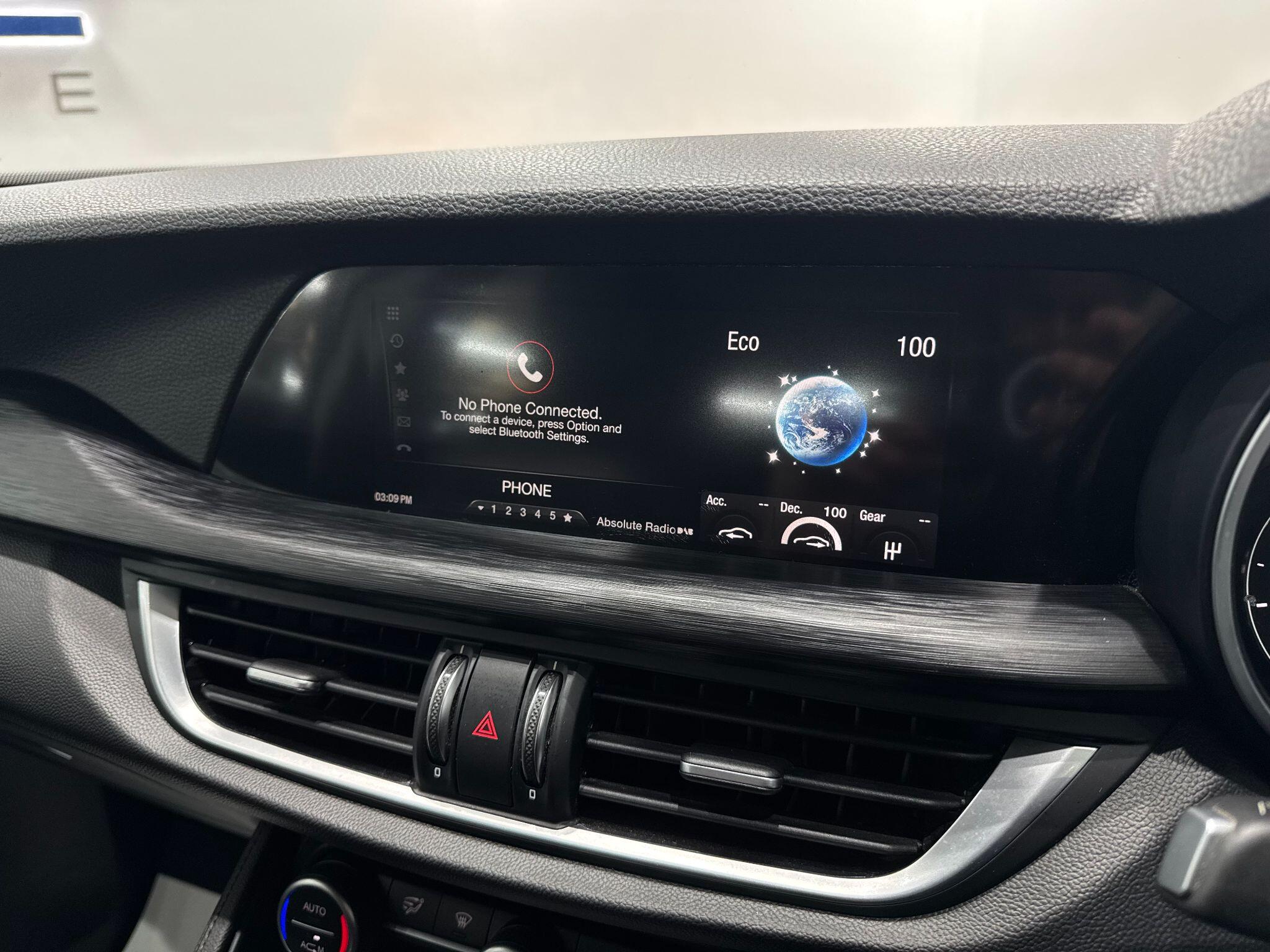 Alfa Romeo Stelvio view 30