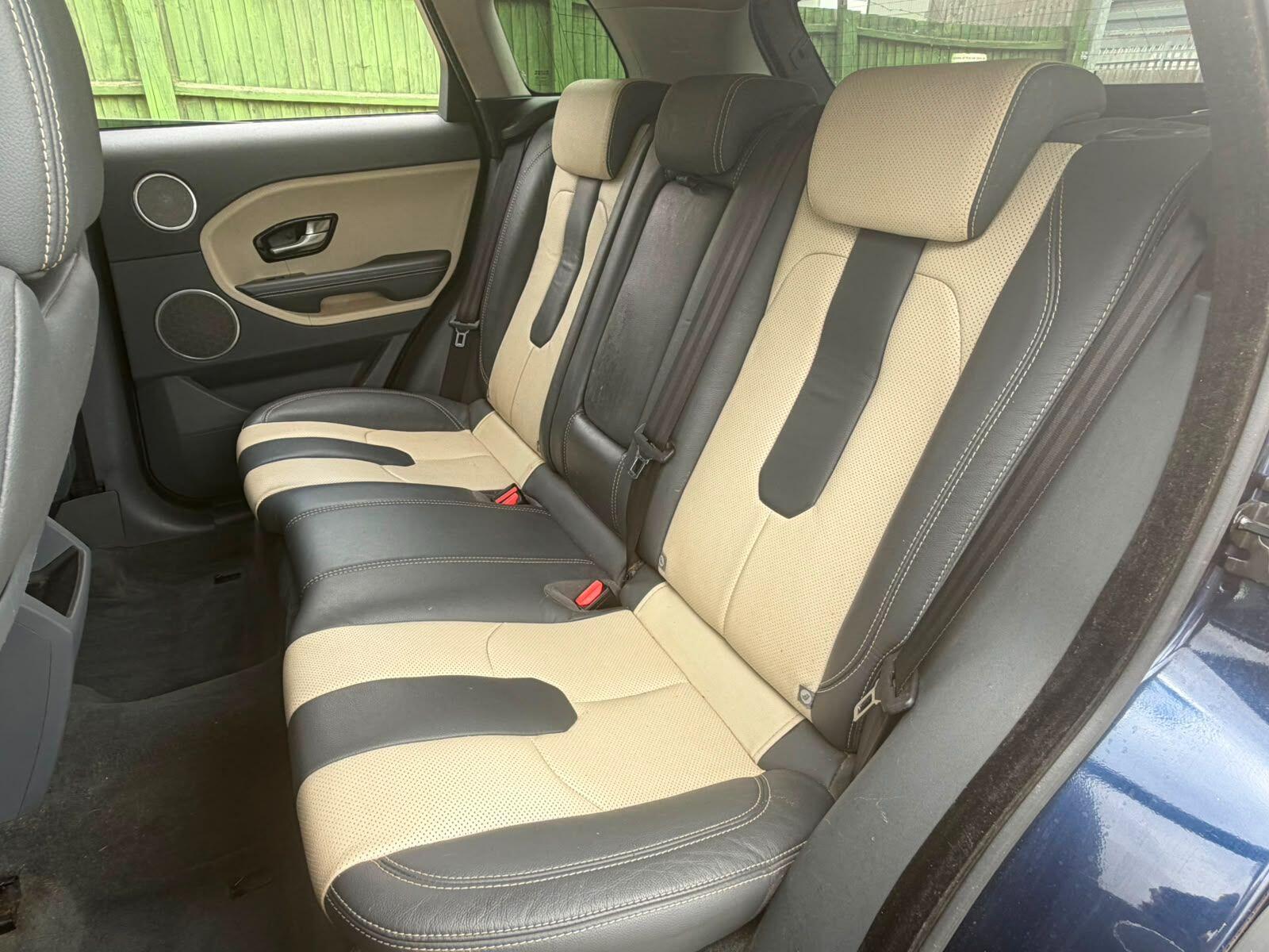 Land Rover Range Rover Evoque view 17
