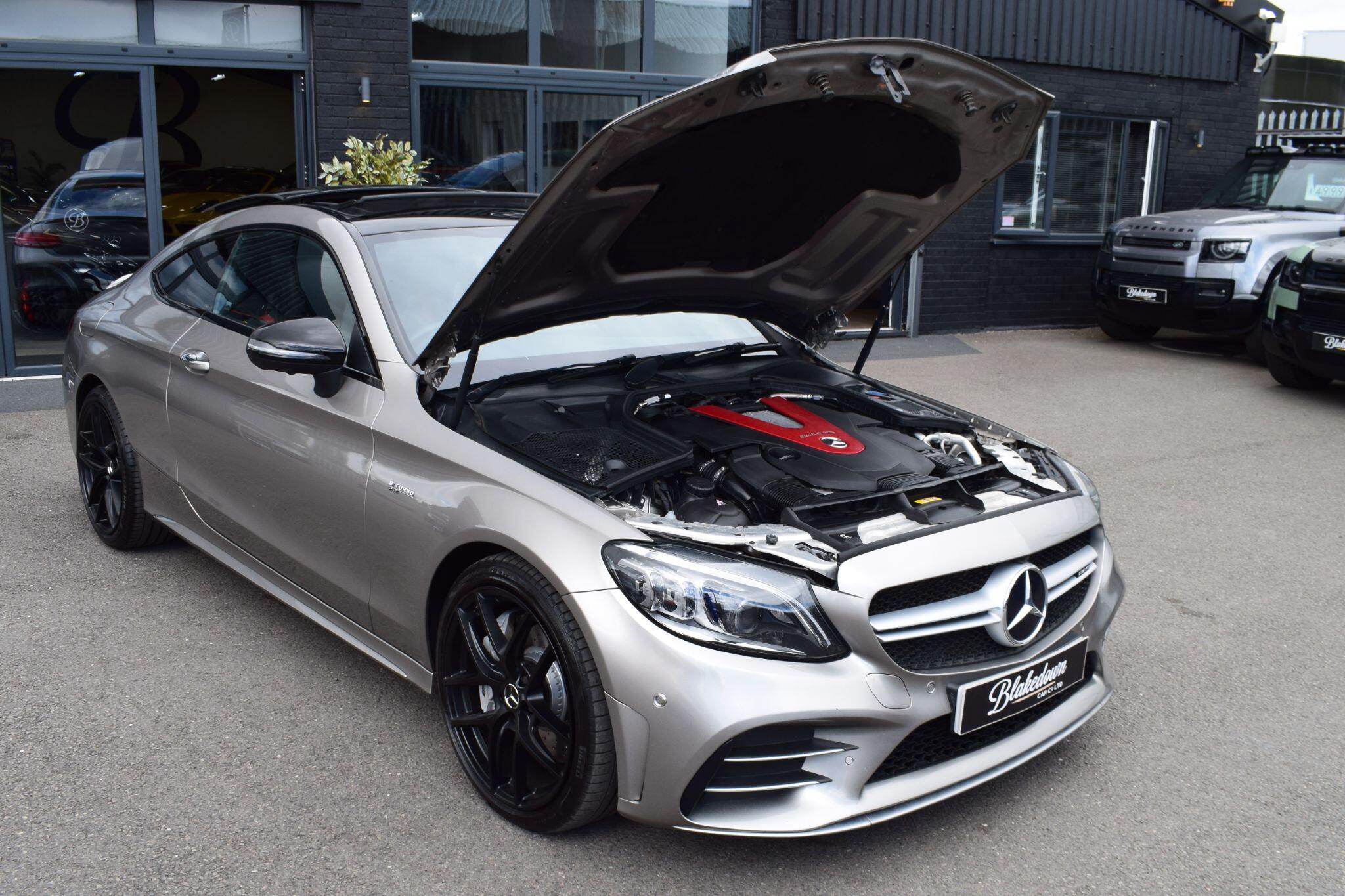 Mercedes-Benz C Class view 32