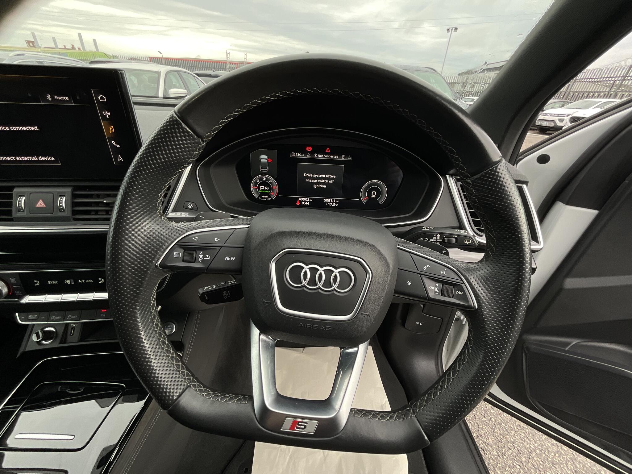 Audi Q5 view 22