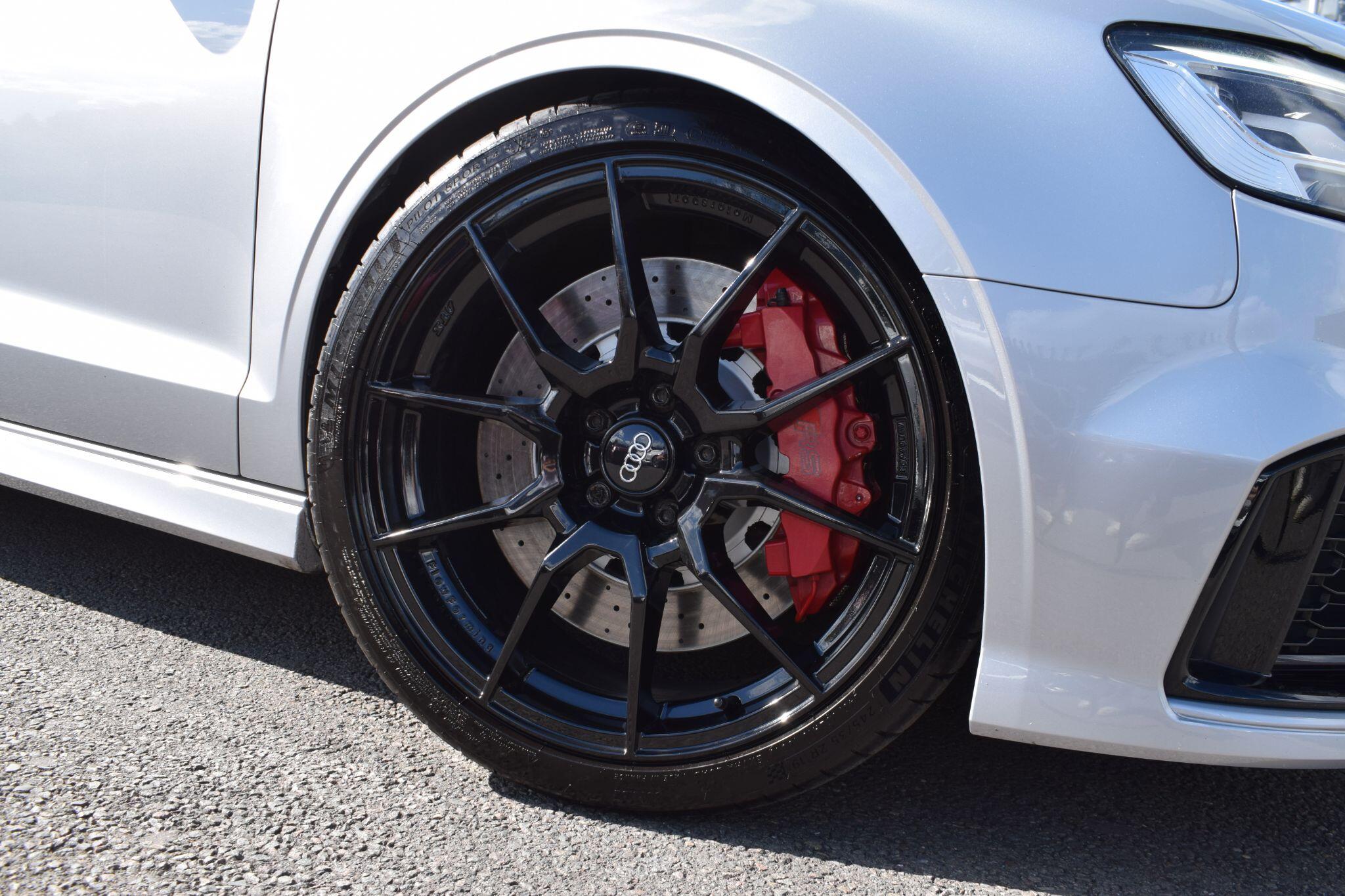 Audi RS3 view 34