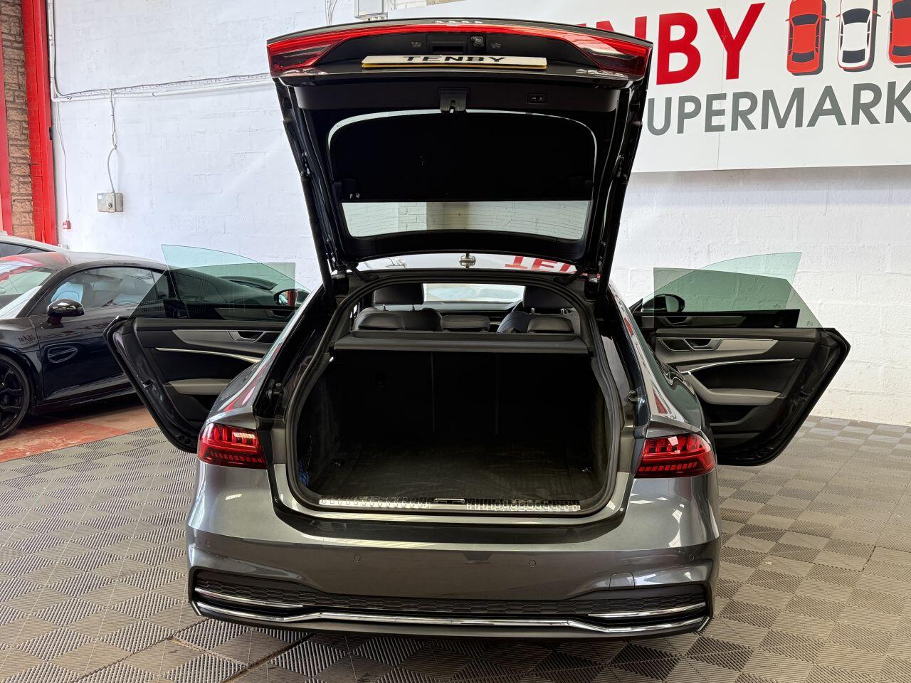 Audi A7 view 15