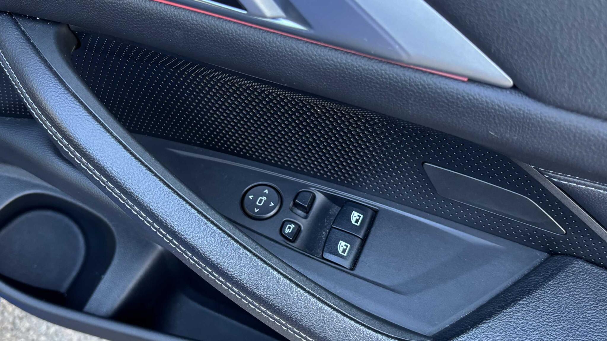 BMW 4 Series view 30